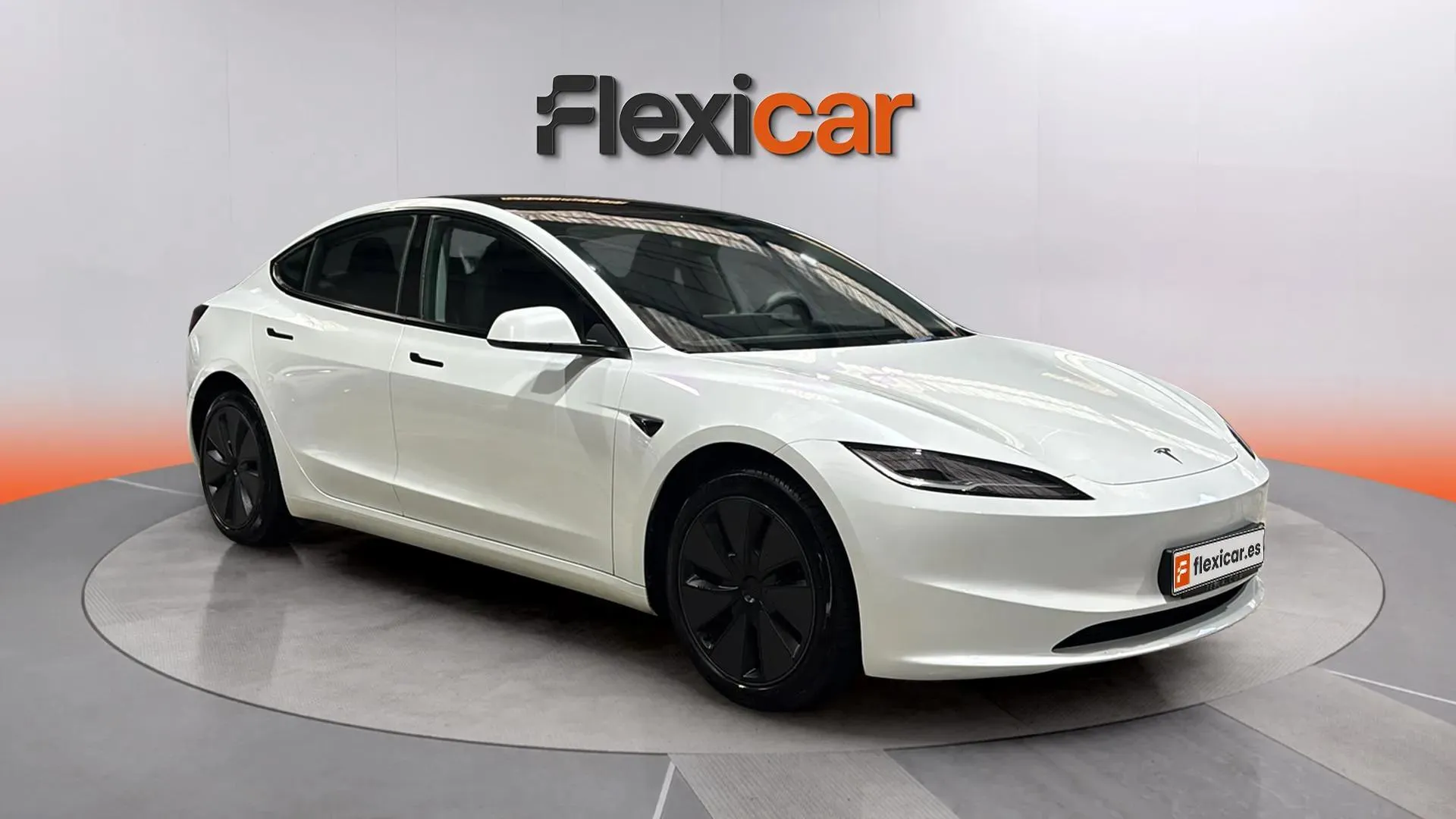 Tesla Model 3 RWD
