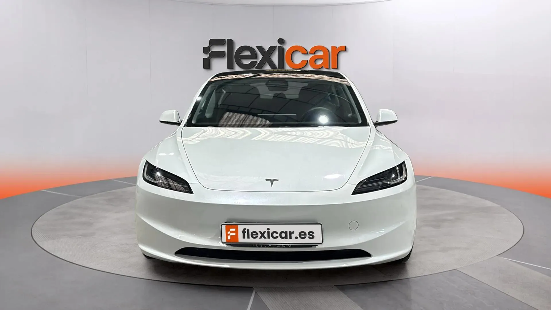 Tesla Model 3 RWD - foto 2