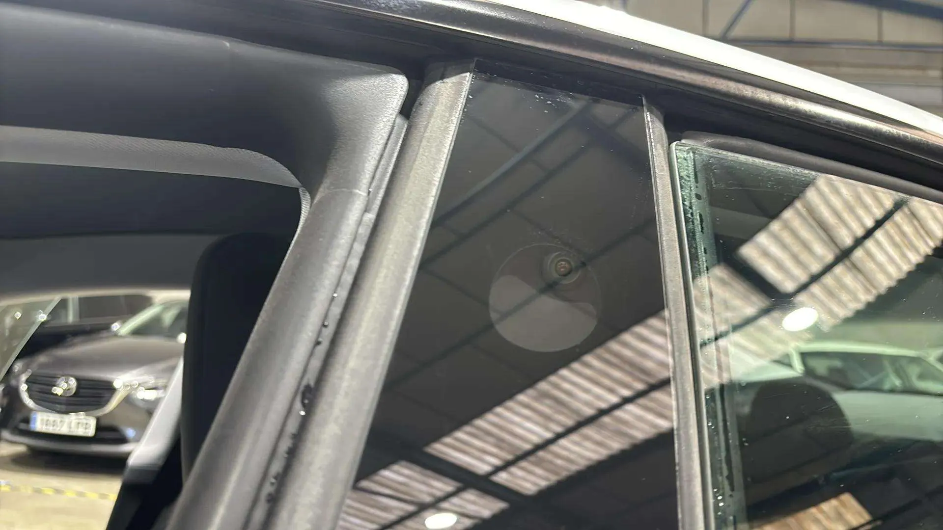 Tesla Model 3 RWD - foto 29