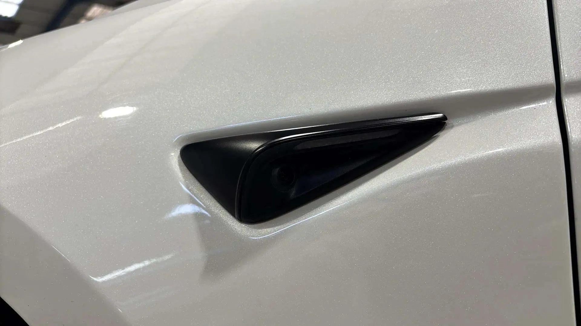 Tesla Model 3 RWD - foto 31