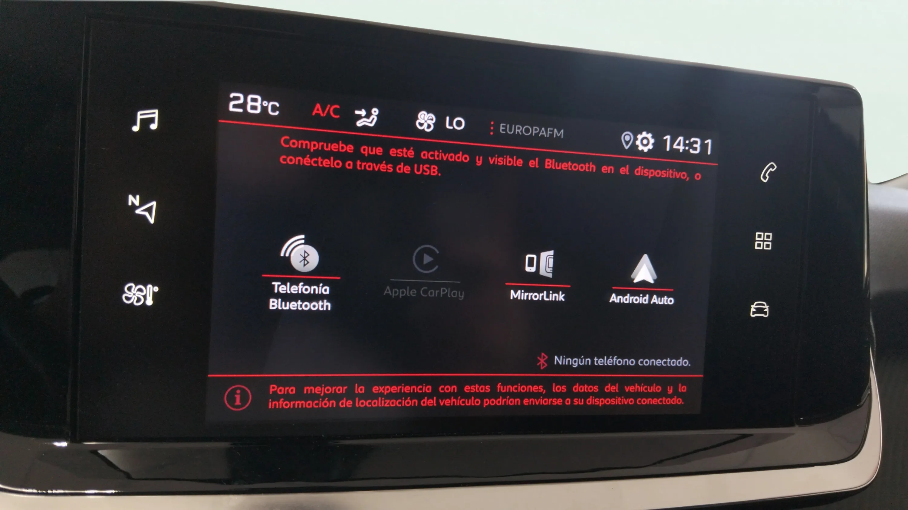 Peugeot 2008 Allure Pack PureTech 130 BVM6 - foto 17