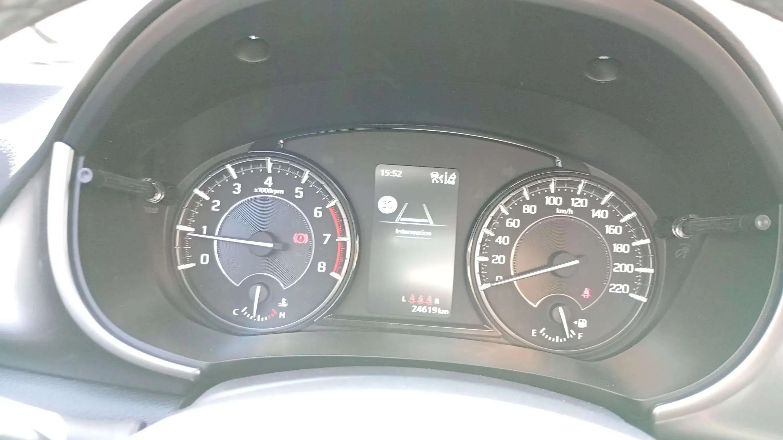 Suzuki Vitara 1.4 T S2 Mild Hybrid - foto 6