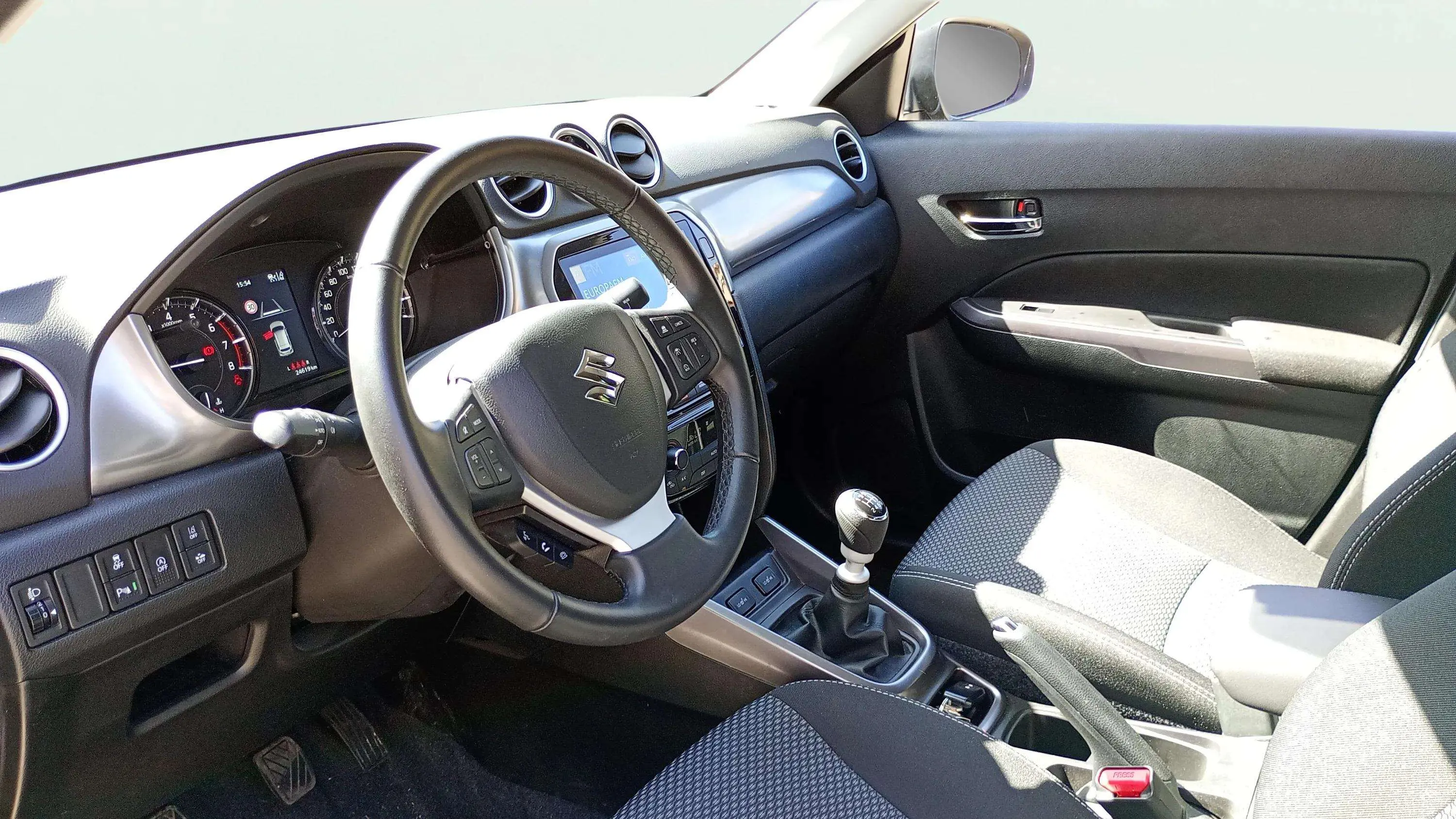 Suzuki Vitara 1.4 T S2 Mild Hybrid - foto 11