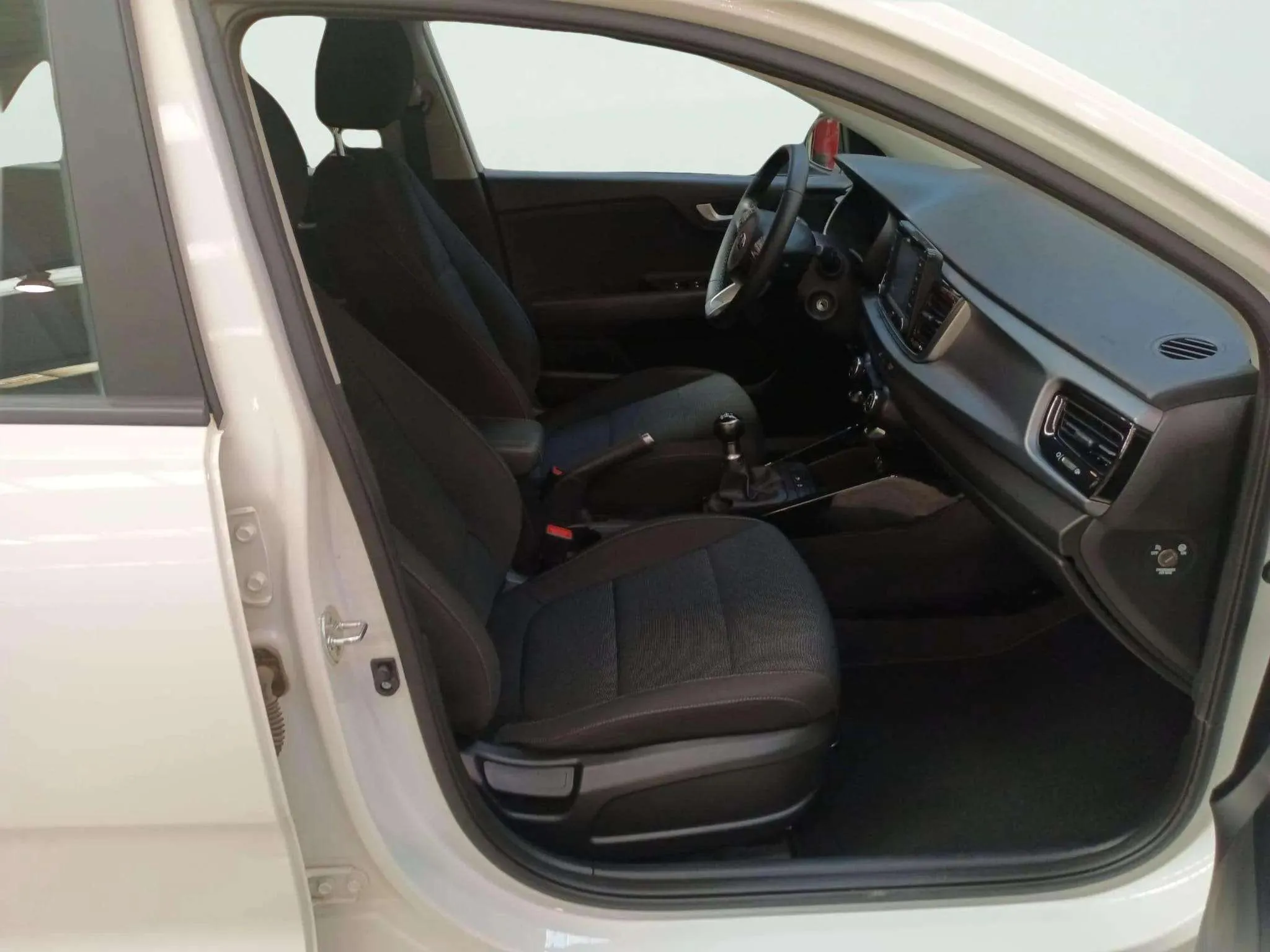 Kia Rio 1.2 Cvvt Concept - foto 9