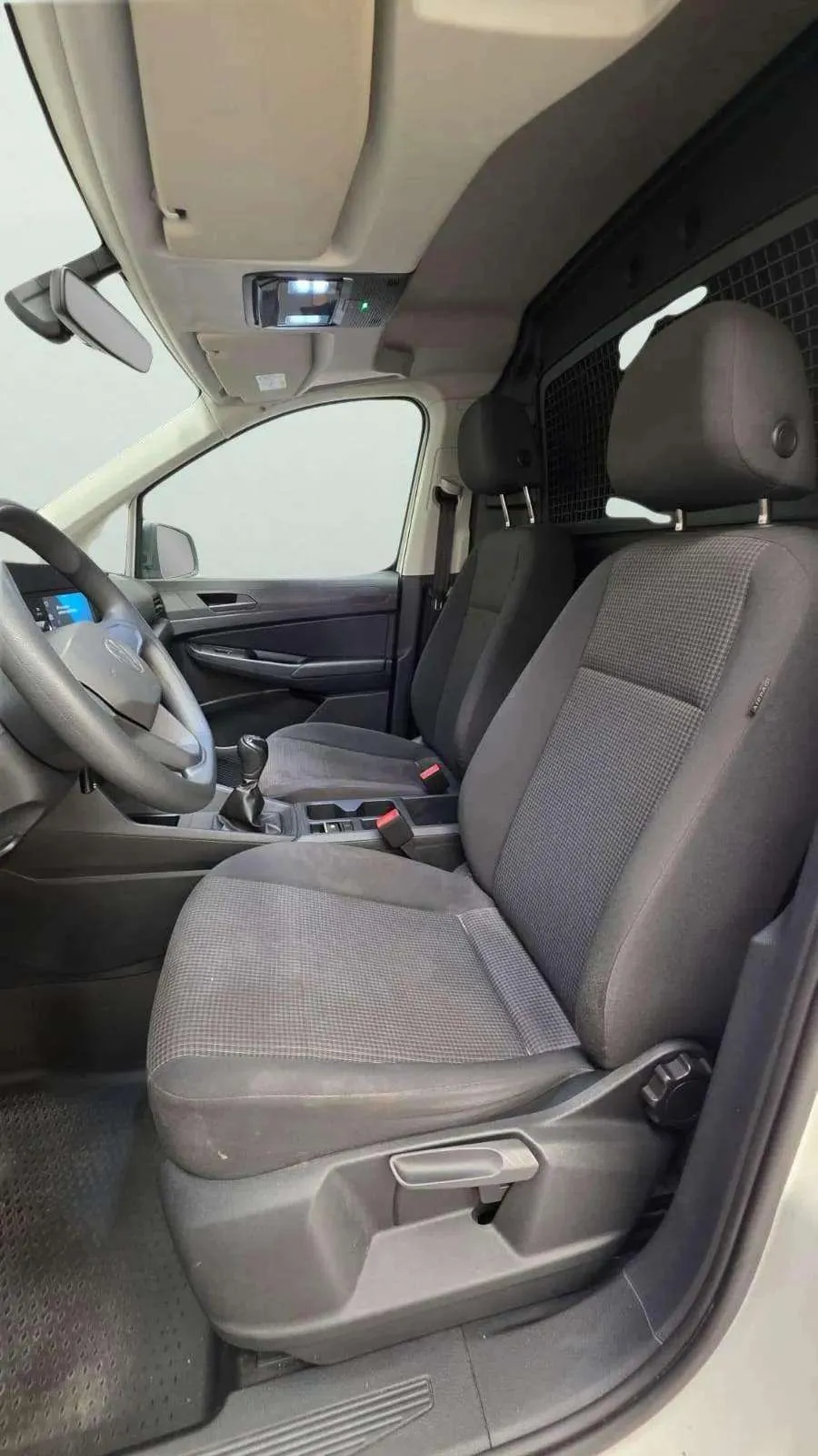 Volkswagen Caddy Cargo 2.0 TDI - foto 14