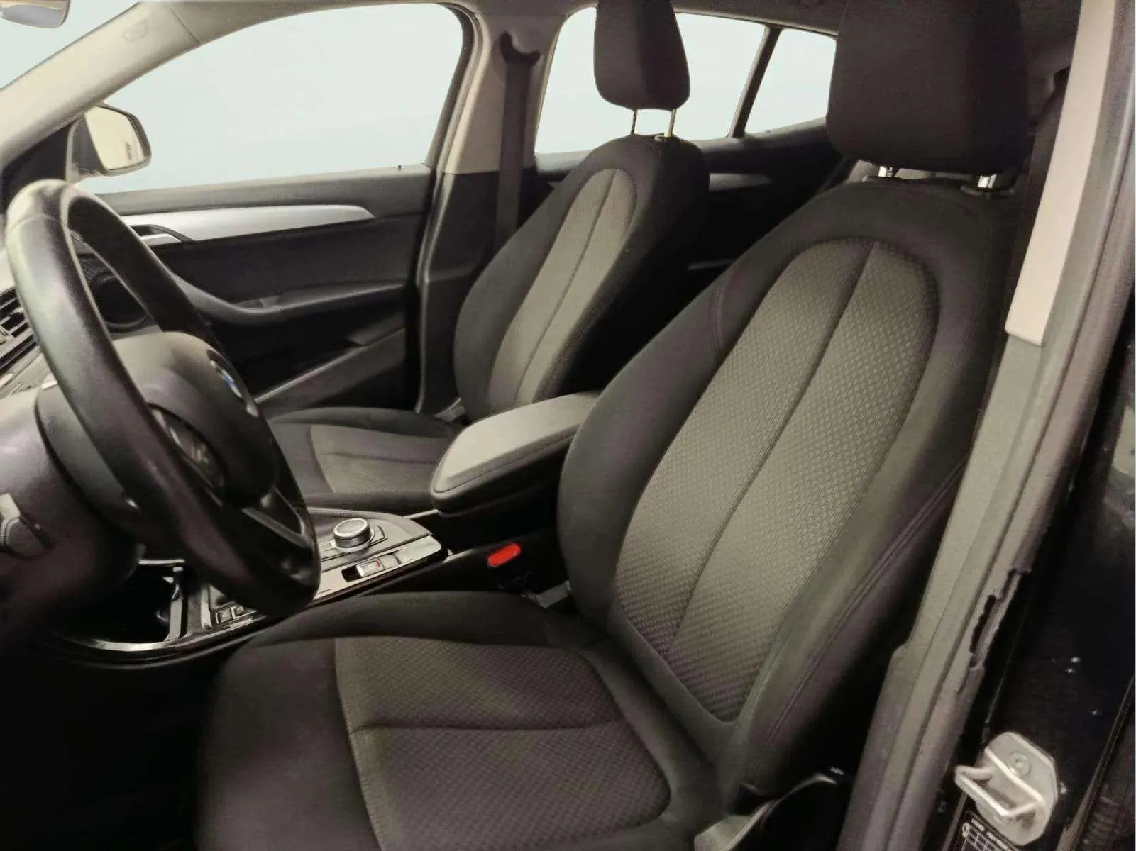 BMW X2 sDrive18d - foto 14