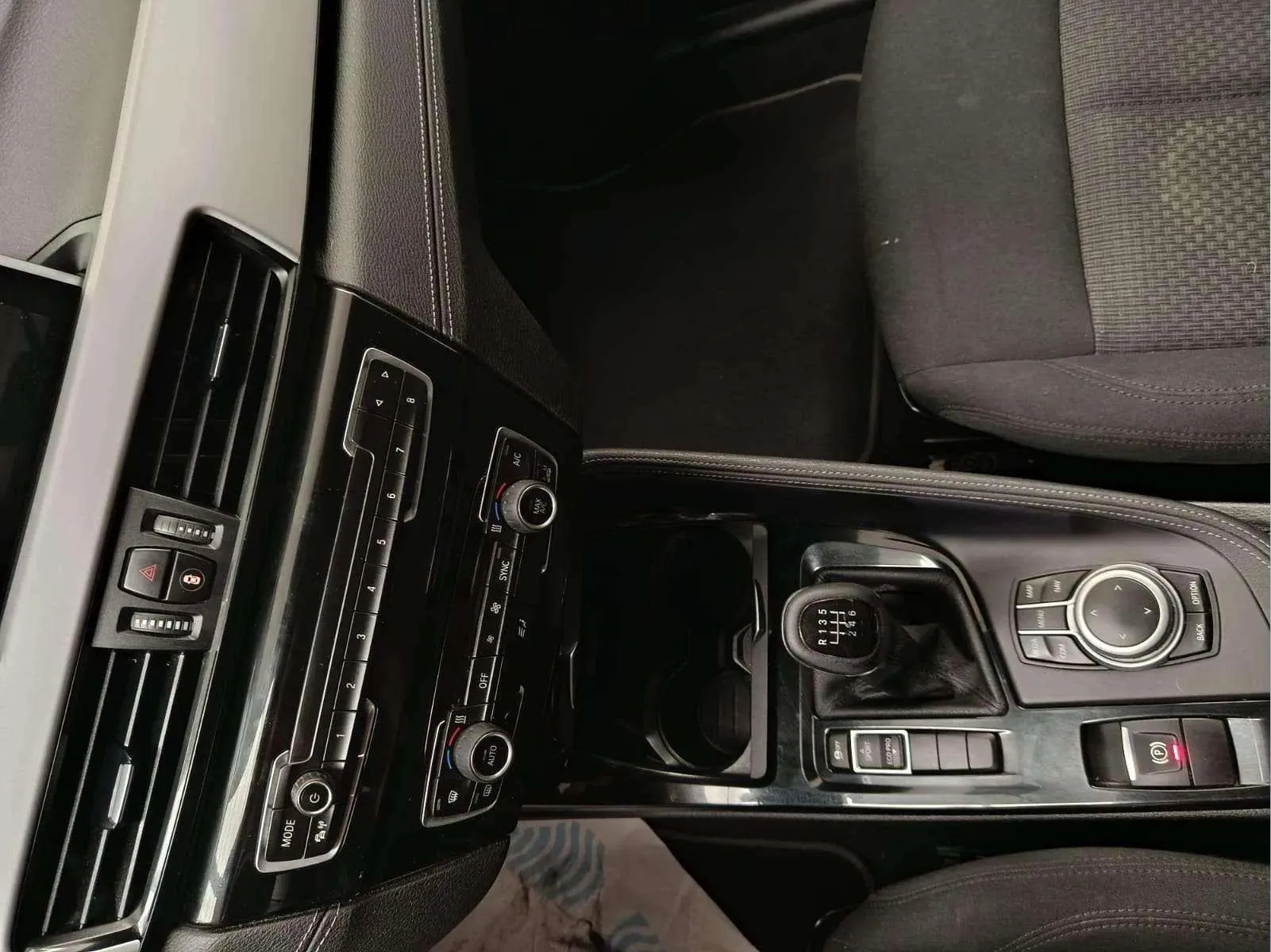 BMW X2 sDrive18d - foto 15