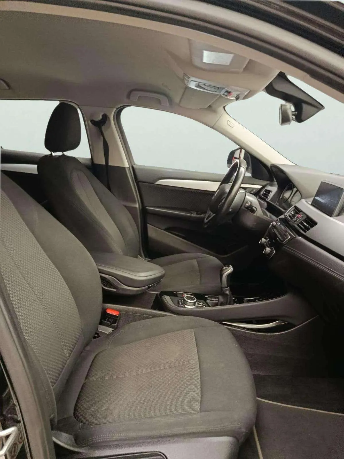 BMW X2 sDrive18d - foto 12
