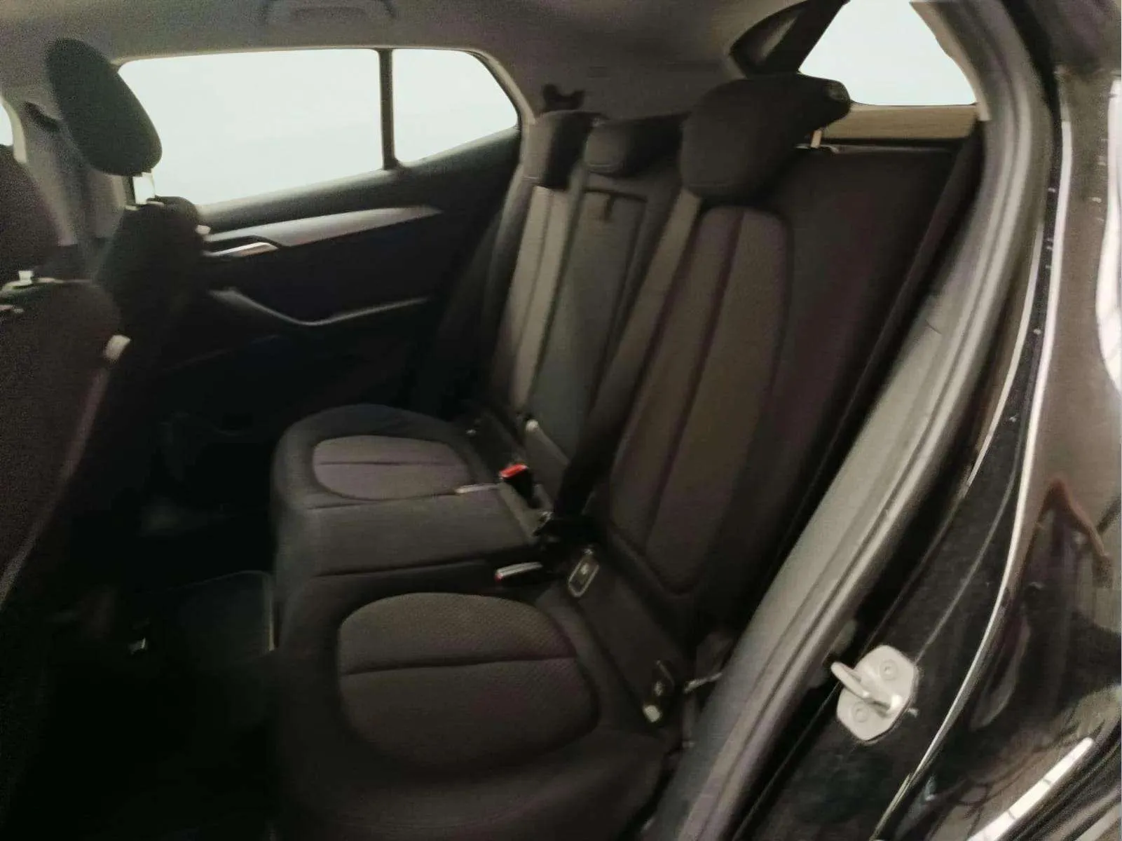 BMW X2 sDrive18d - foto 18