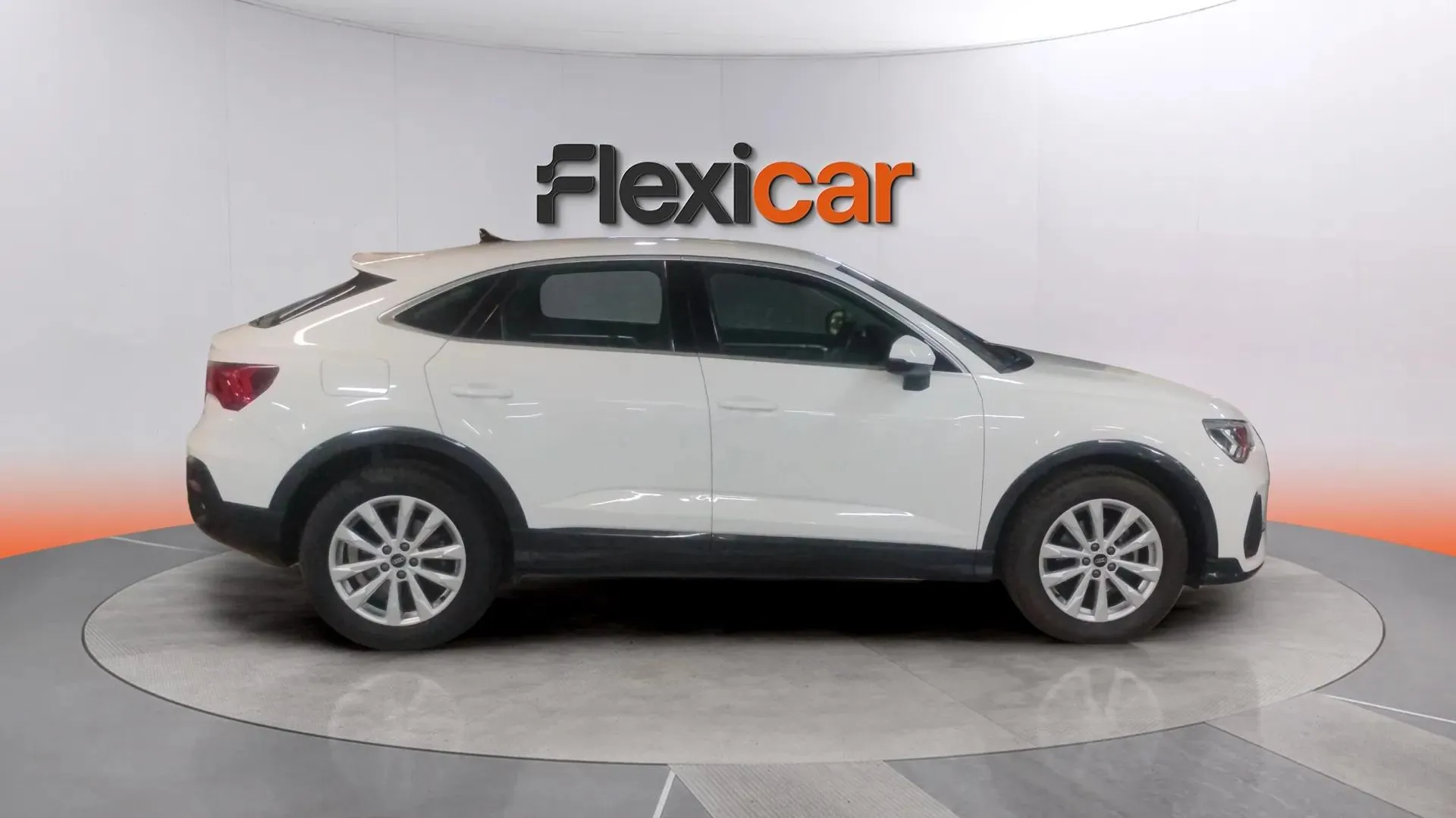 Audi Q3 Advanced 35 TDI S tronic - foto 3