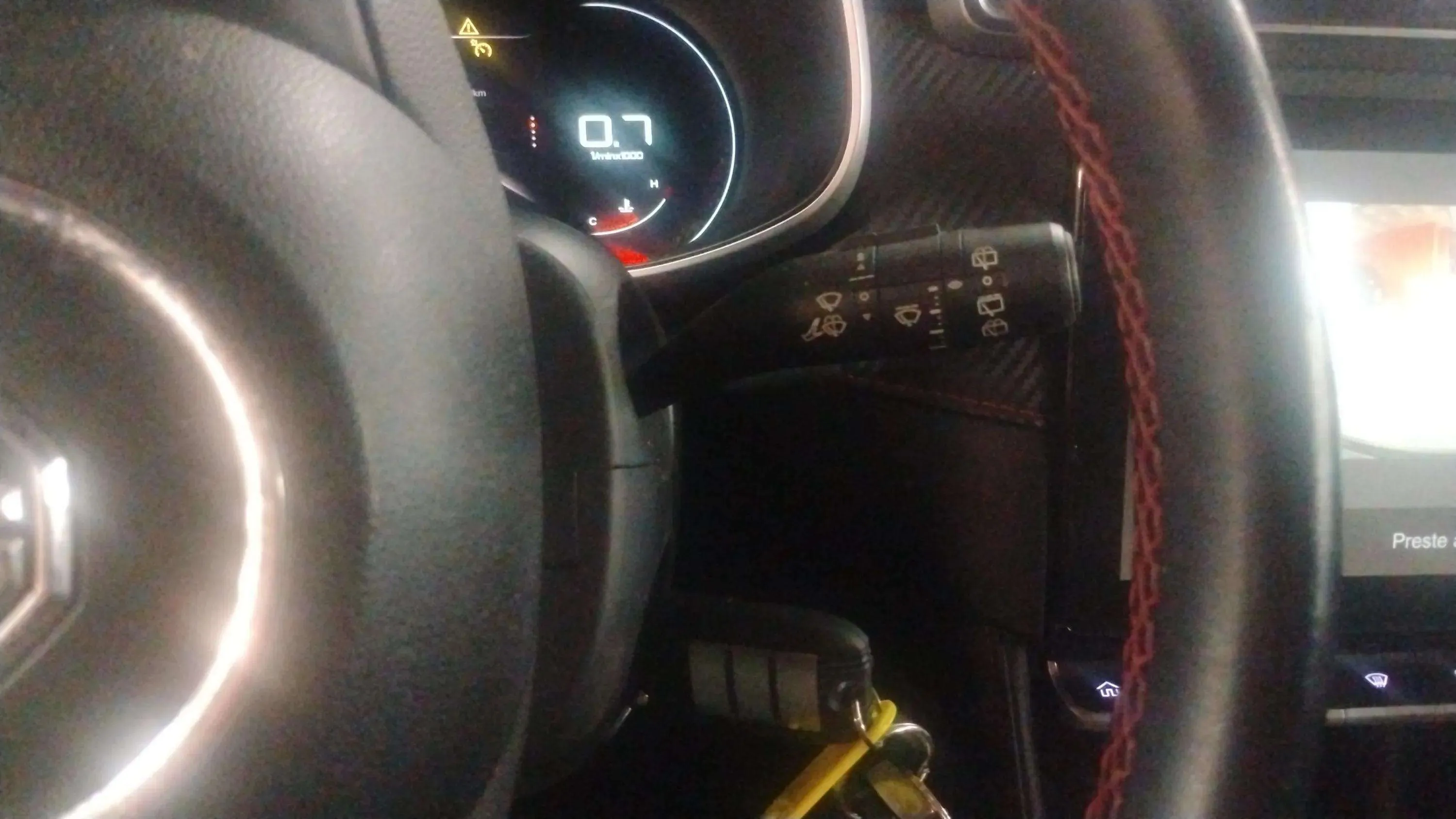 MG ZS 1.5 Luxury - foto 24