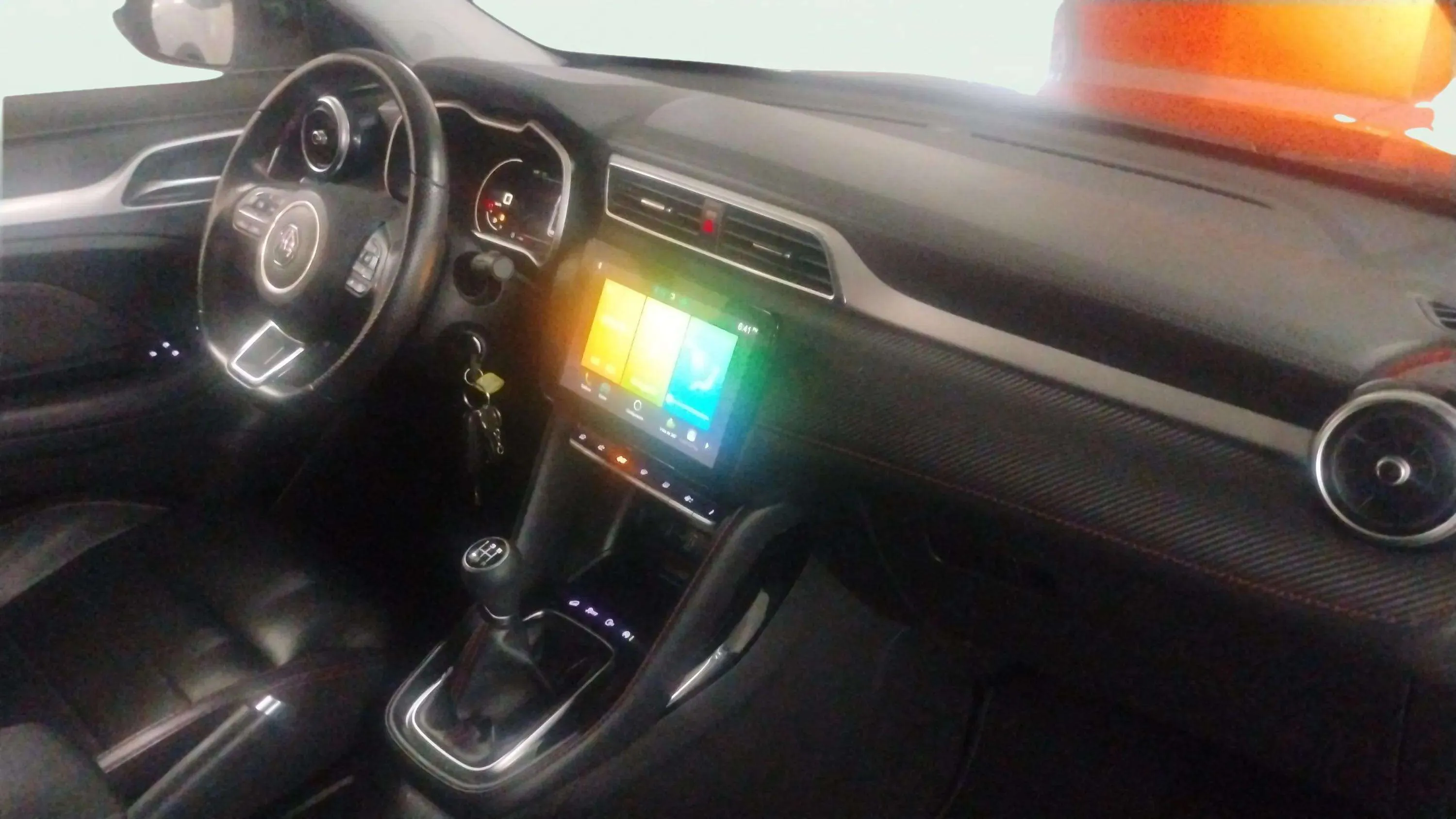 MG ZS 1.5 Luxury - foto 15