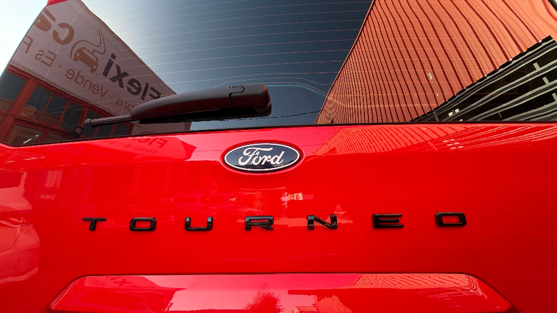 Ford Tourneo Courier 1.0 EcoBoost Trend - foto 20