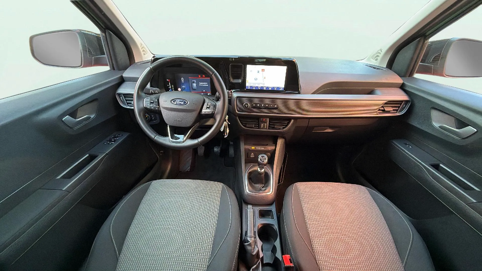 Ford Tourneo Courier 1.0 EcoBoost Trend - foto 9