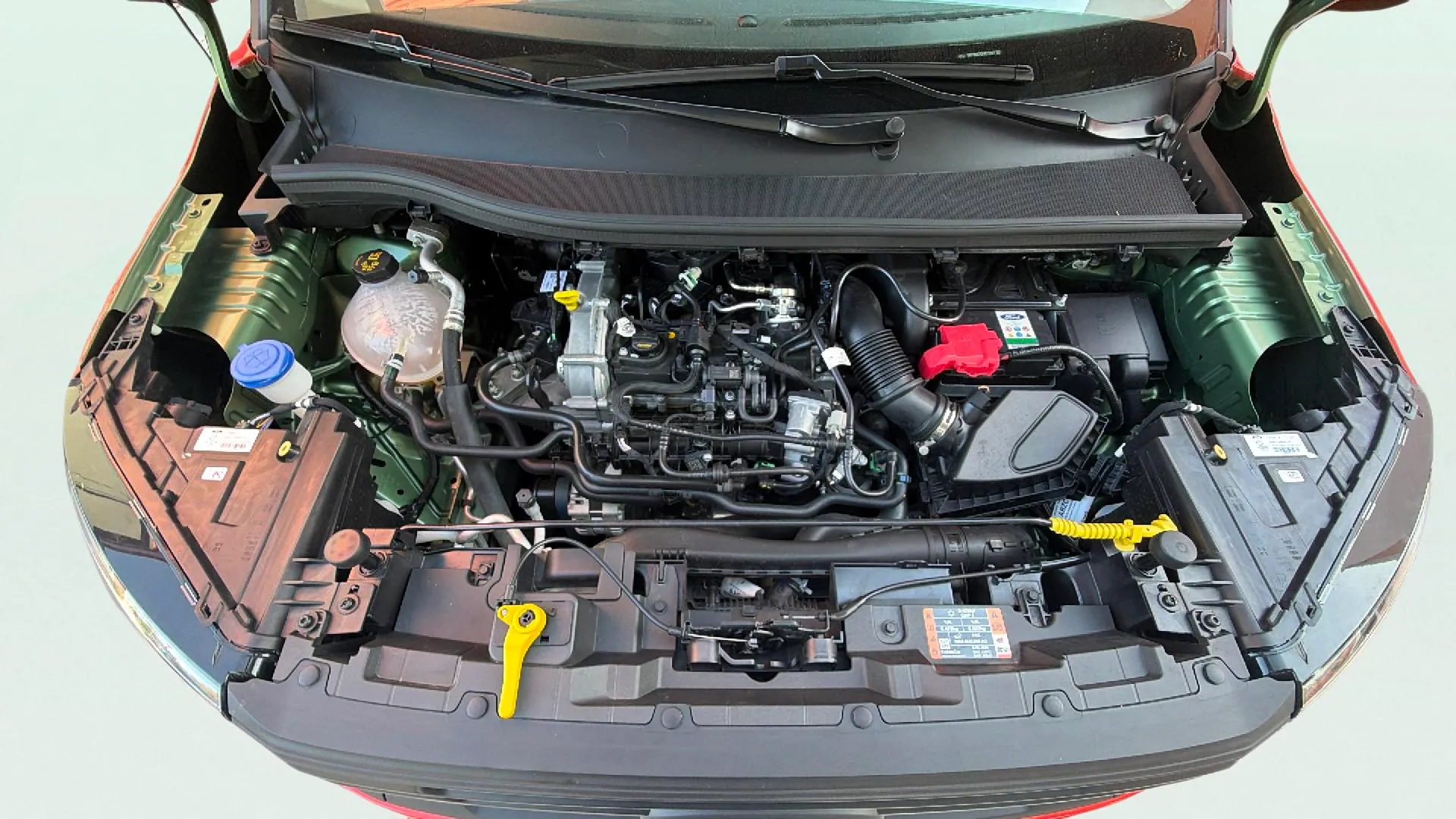 Ford Tourneo Courier 1.0 EcoBoost Trend - foto 18