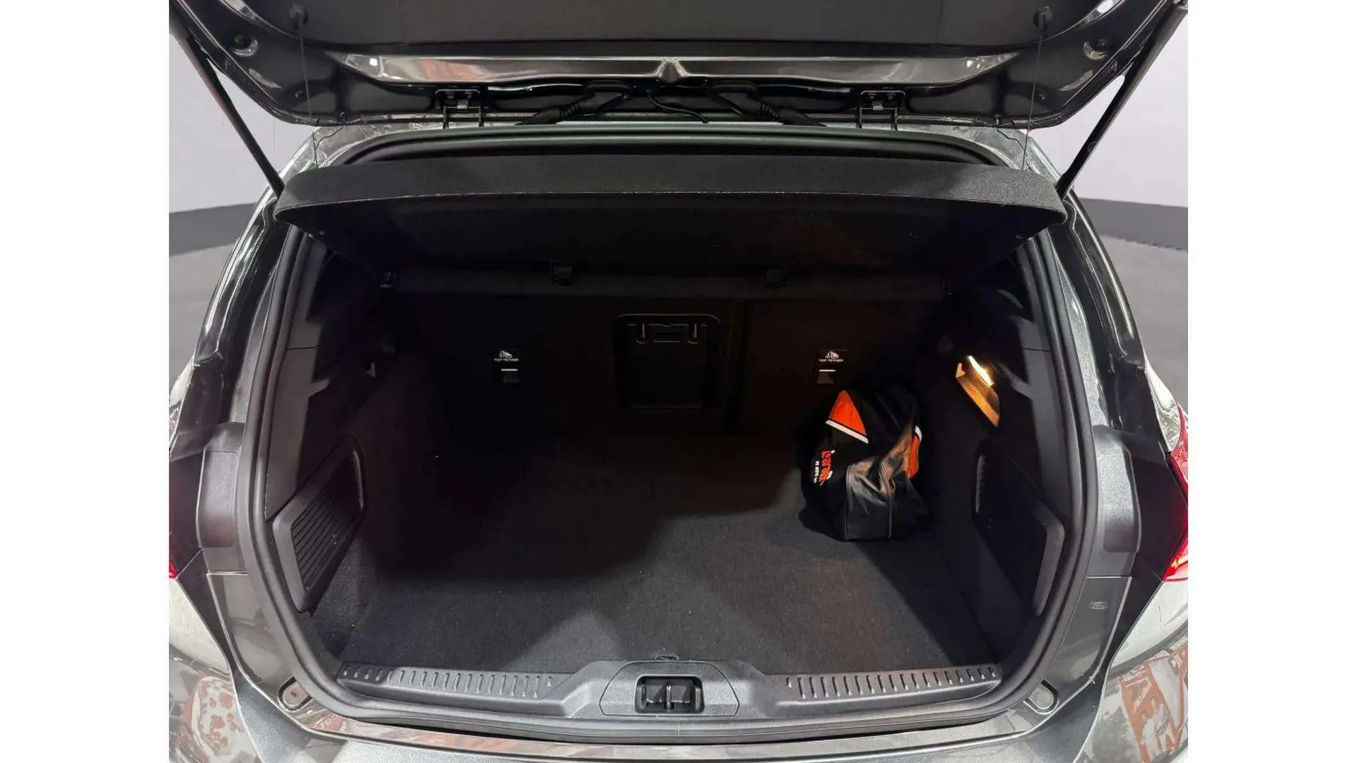 Ford Focus 1.0 EcoBoost ST-Line - foto 8