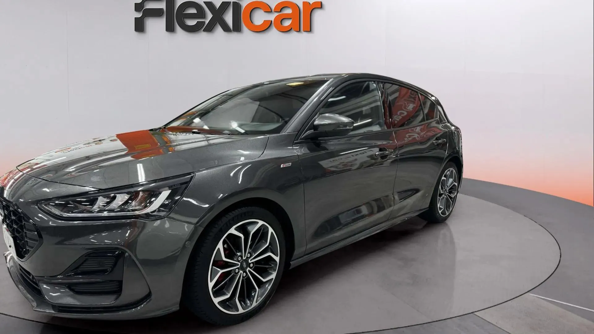 Ford Focus 1.0 EcoBoost ST-Line - foto 7
