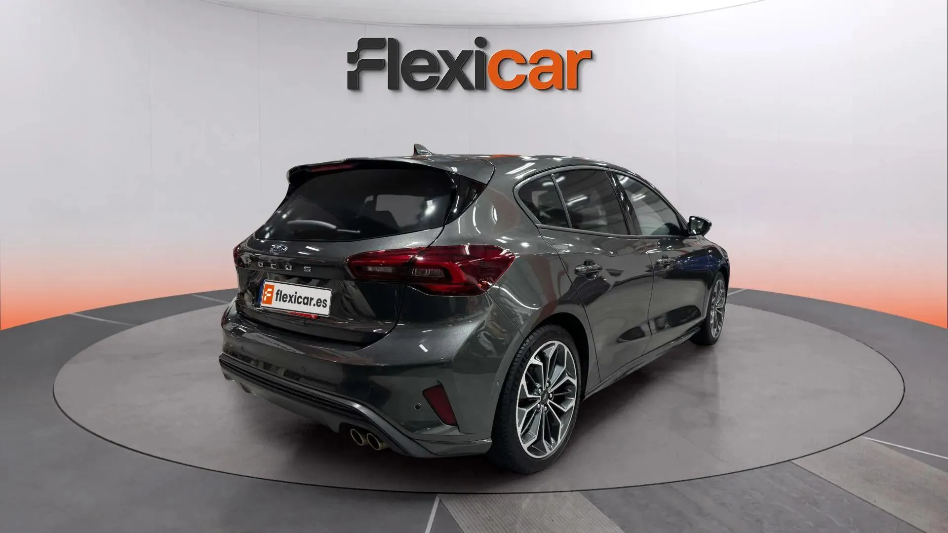 Ford Focus 1.0 EcoBoost ST-Line - foto 5