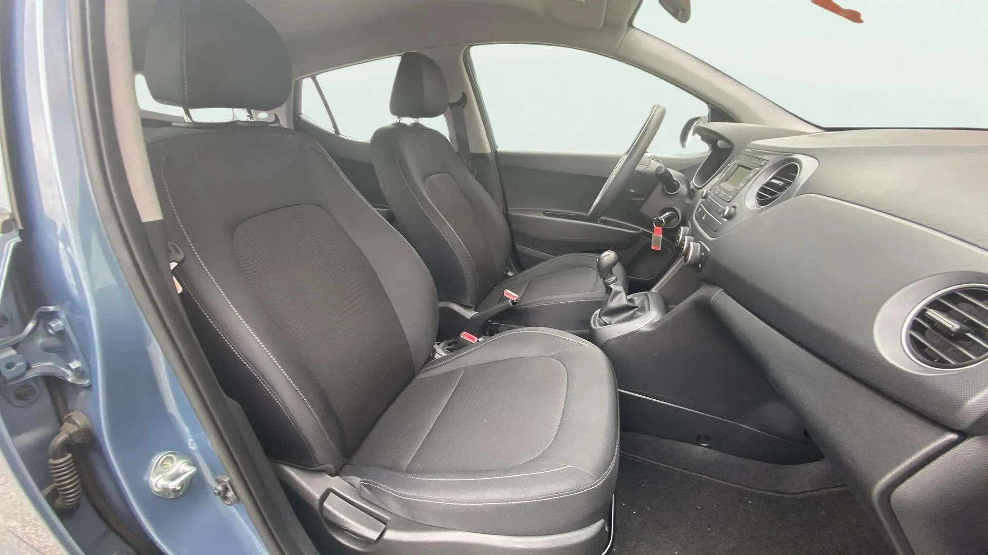 Hyundai i10 1.0 Go! Plus - foto 18