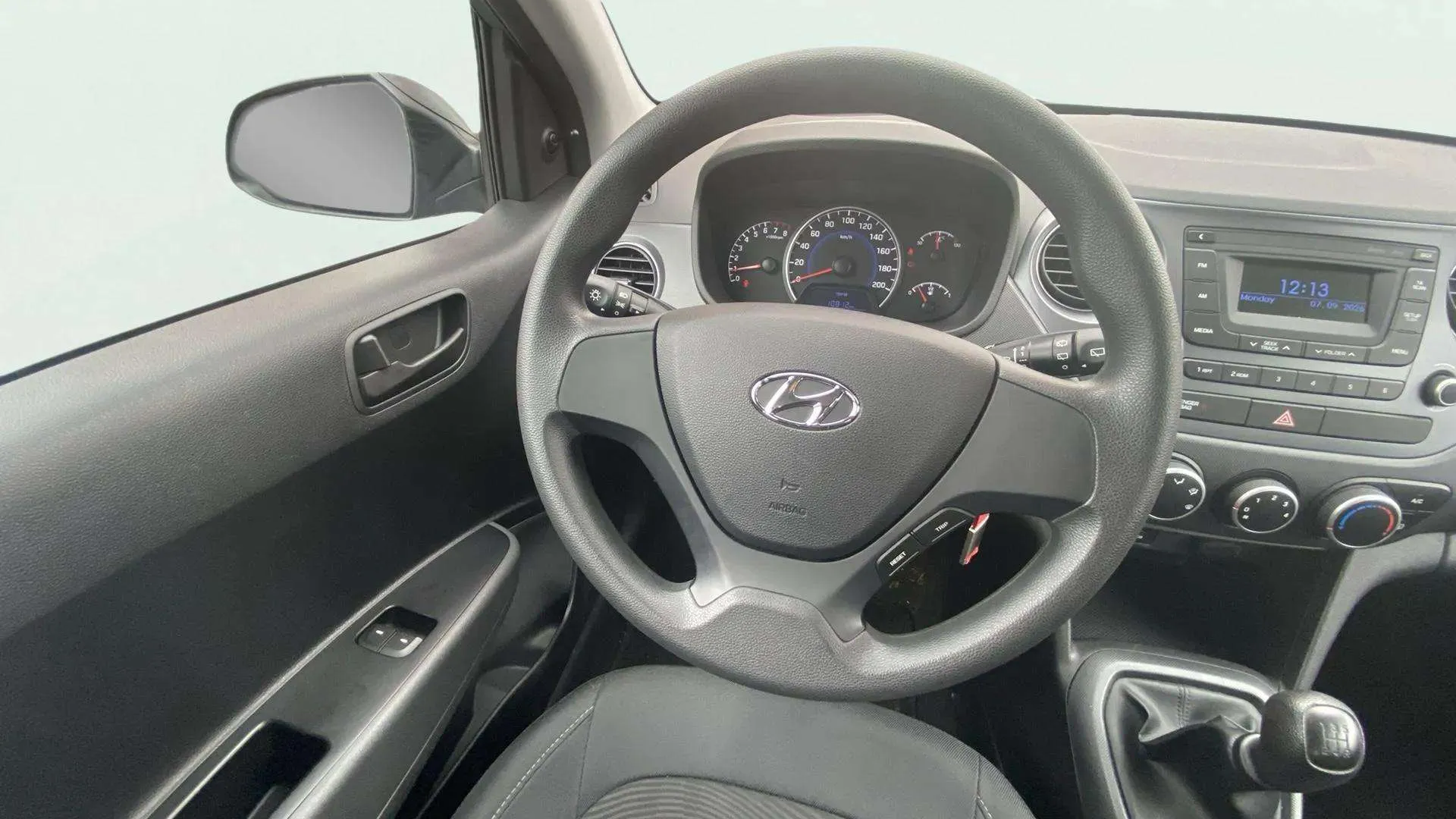Hyundai i10 1.0 Go! Plus - foto 14