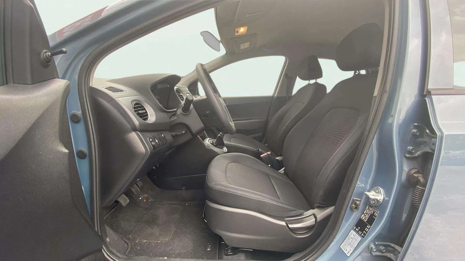 Hyundai i10 1.0 Go! Plus - foto 16