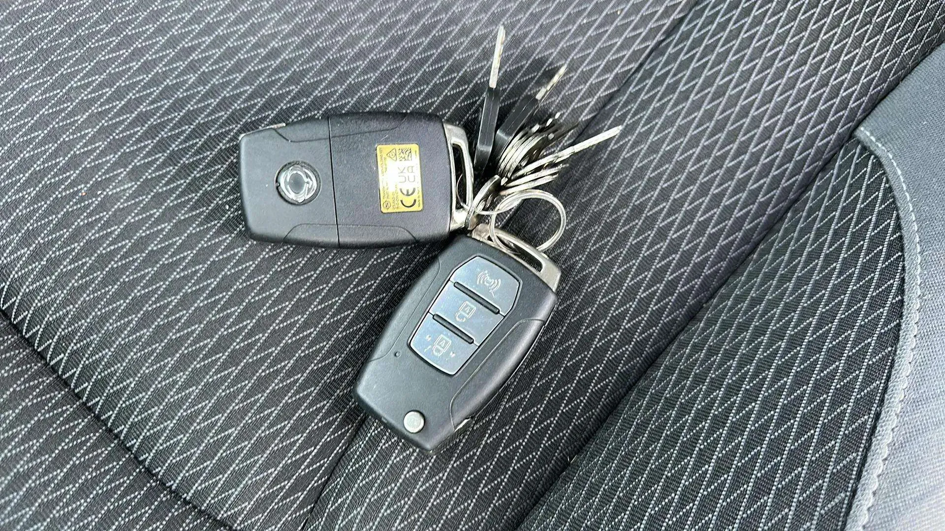 SsangYong Musso 2.2 Sport - foto 18