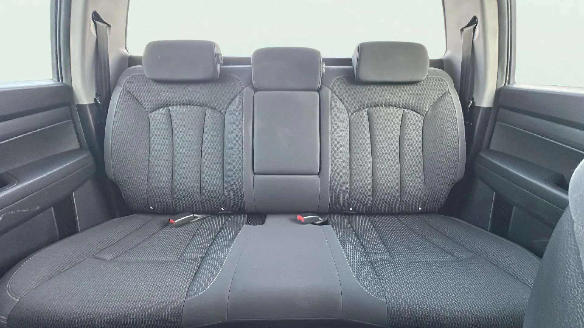 SsangYong Musso 2.2 Sport - foto 22