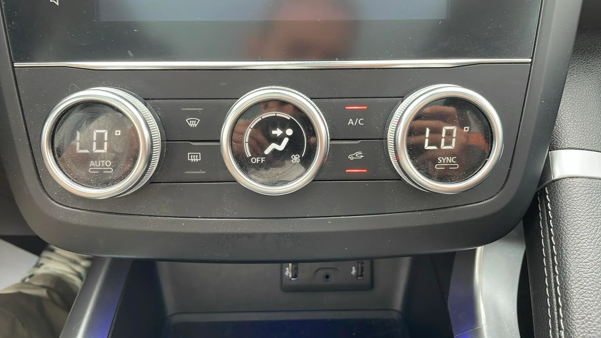 Renault Kadjar Techno GPF TCe EDC - foto 24