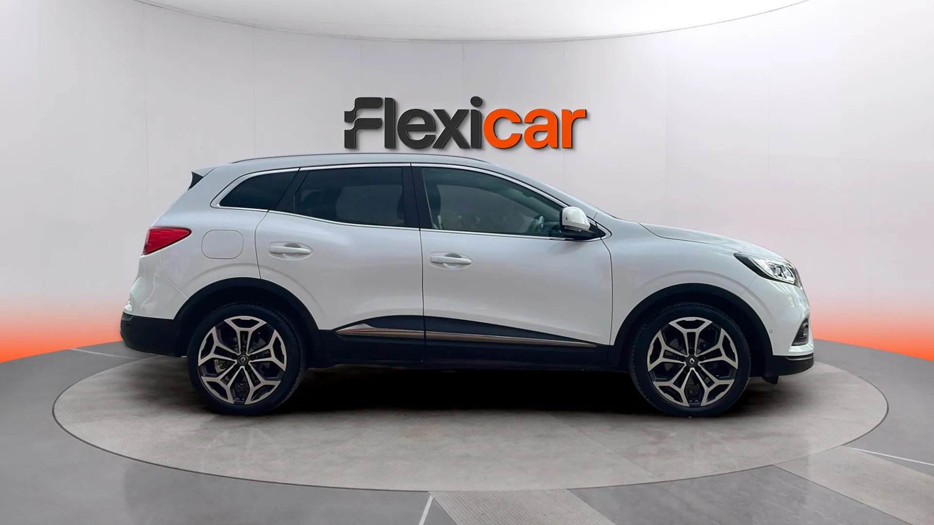 Renault Kadjar Techno GPF TCe EDC - foto 8