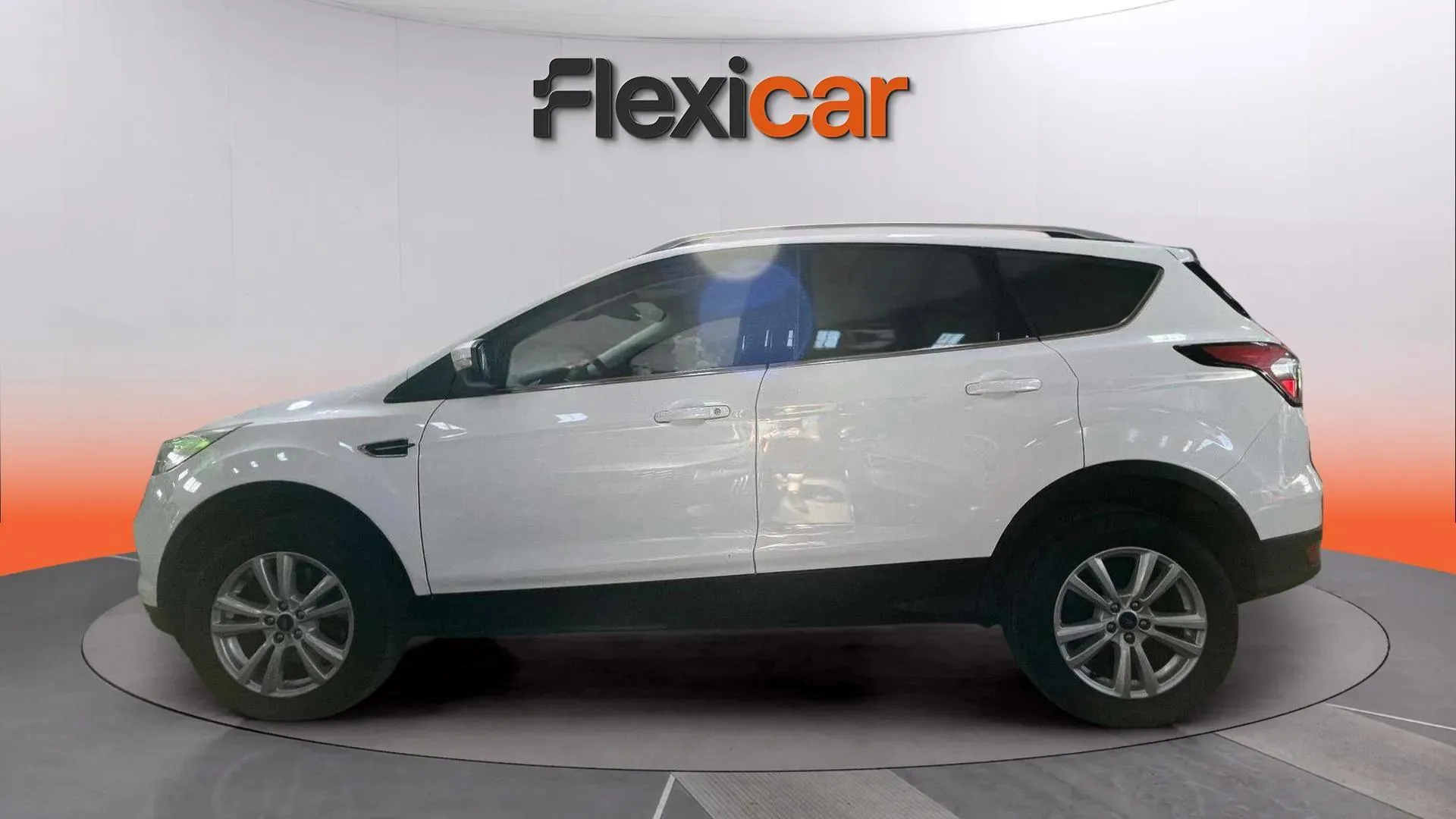 Ford Kuga 1.5 TDCi 4x2 A-S-S Trend - foto 4
