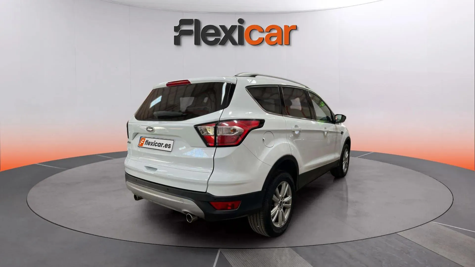 Ford Kuga 1.5 TDCi 4x2 A-S-S Trend - foto 7