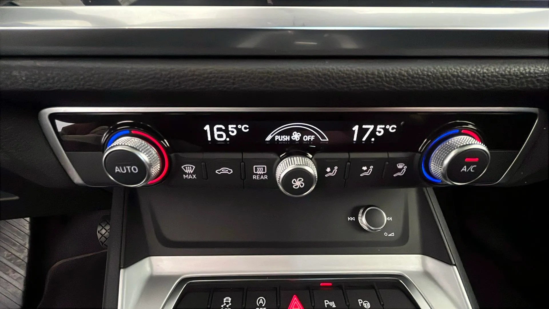 Audi Q3 40 TFSI S tronic quattro Advanced - foto 28