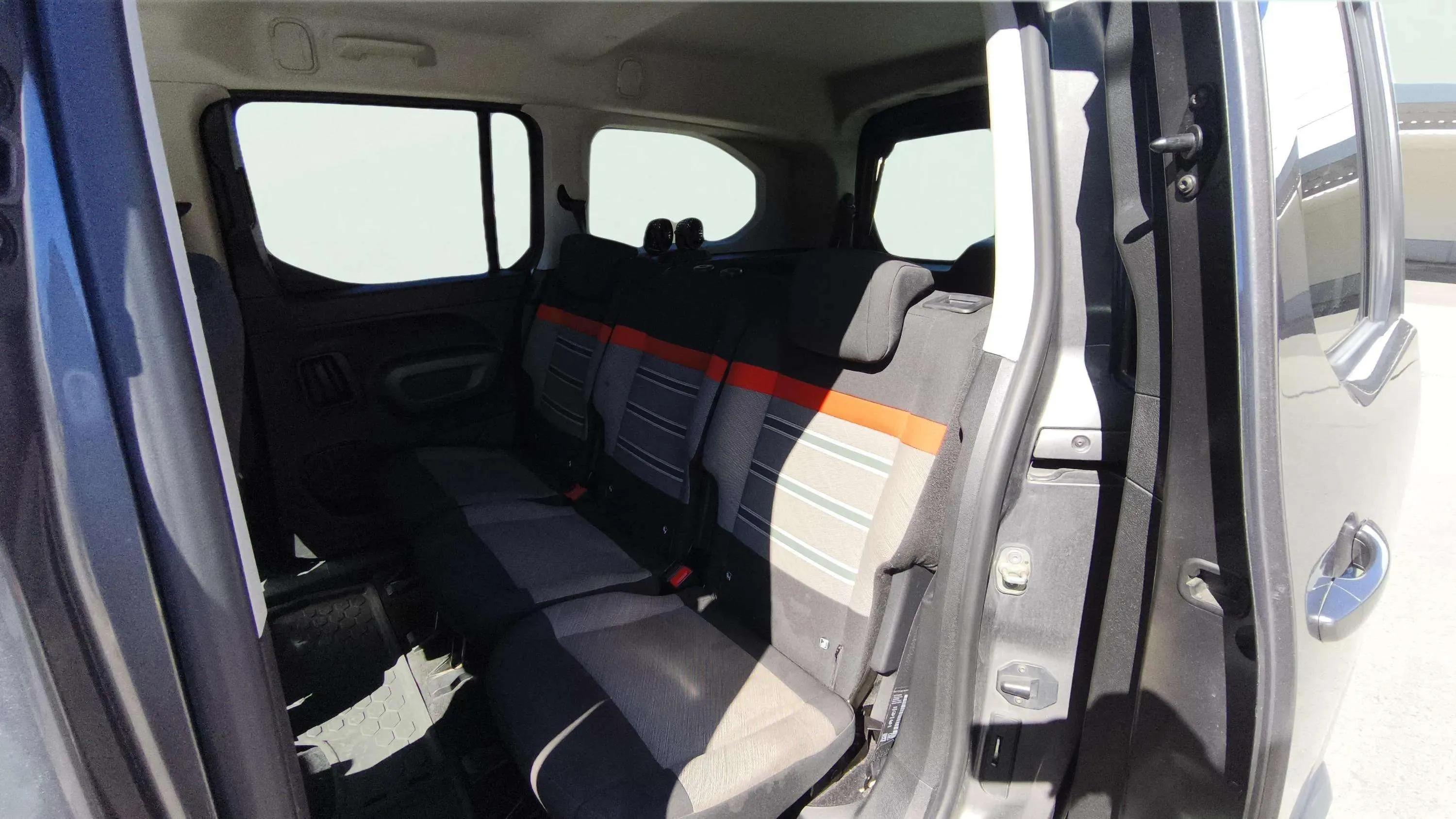Citroën Berlingo Talla XL BlueHDi 130 Shine 7 pl - foto 15