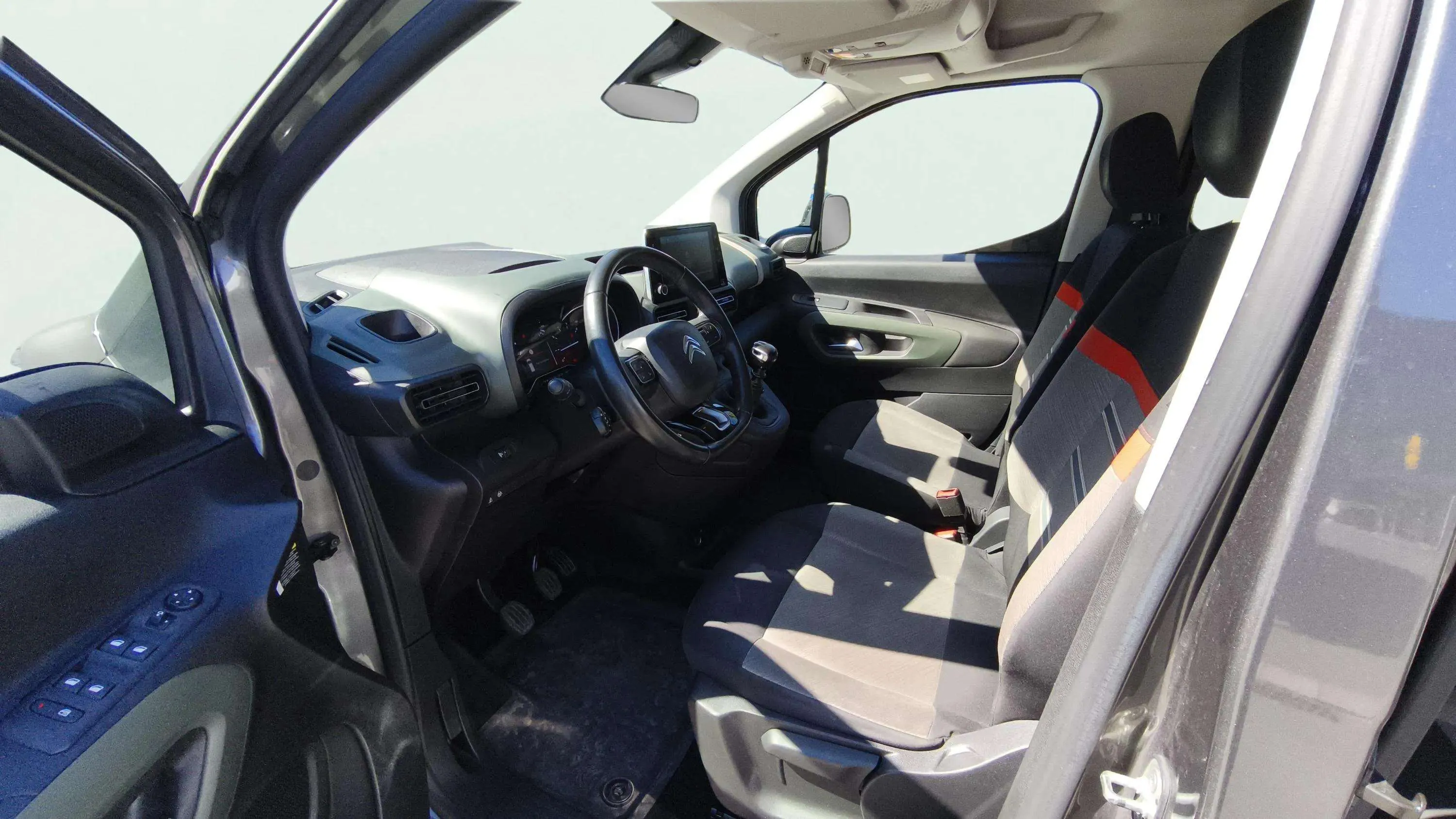 Citroën Berlingo Talla XL BlueHDi 130 Shine 7 pl - foto 14