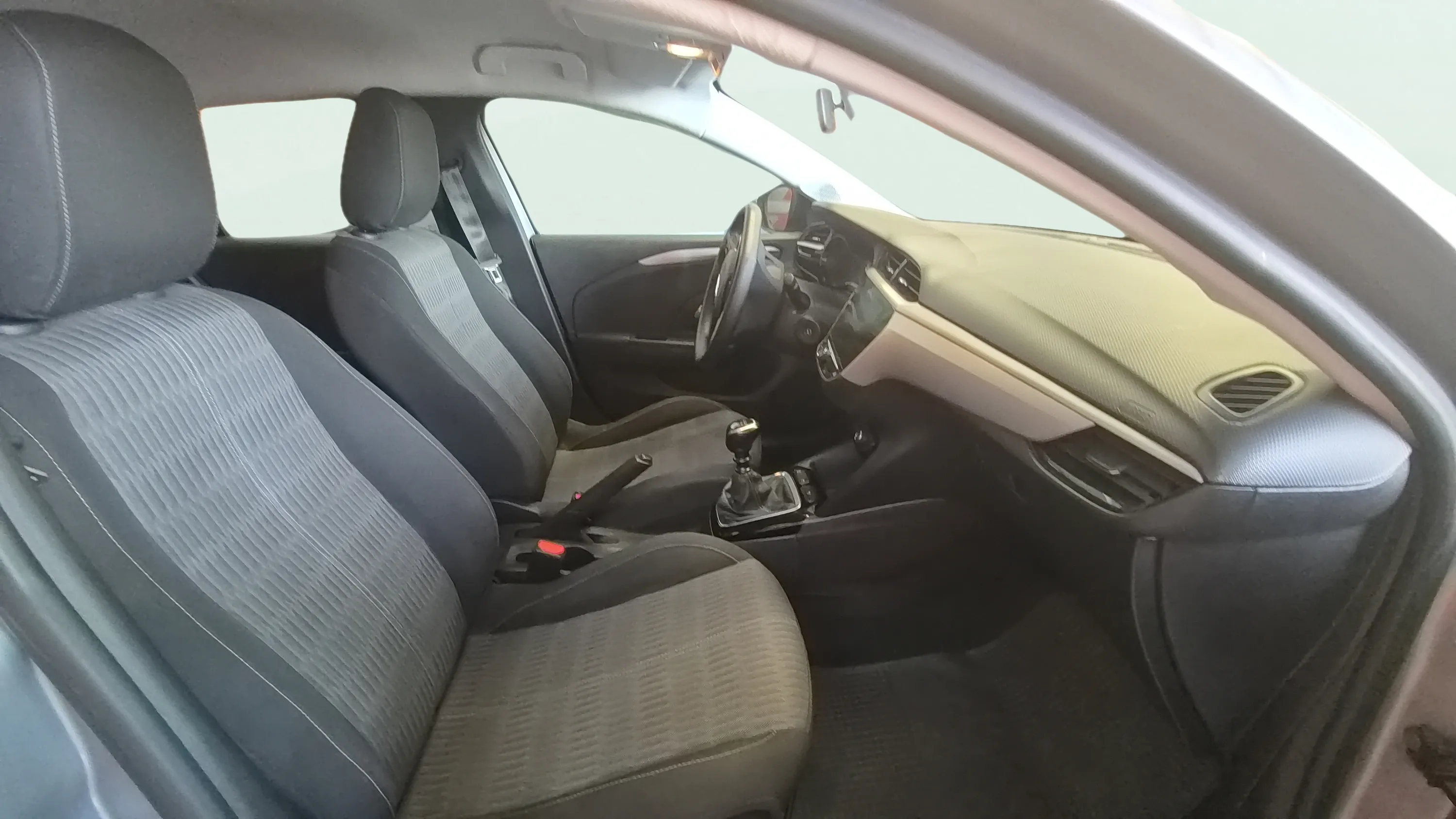 Opel Corsa 1.2 XEL Edition - foto 12