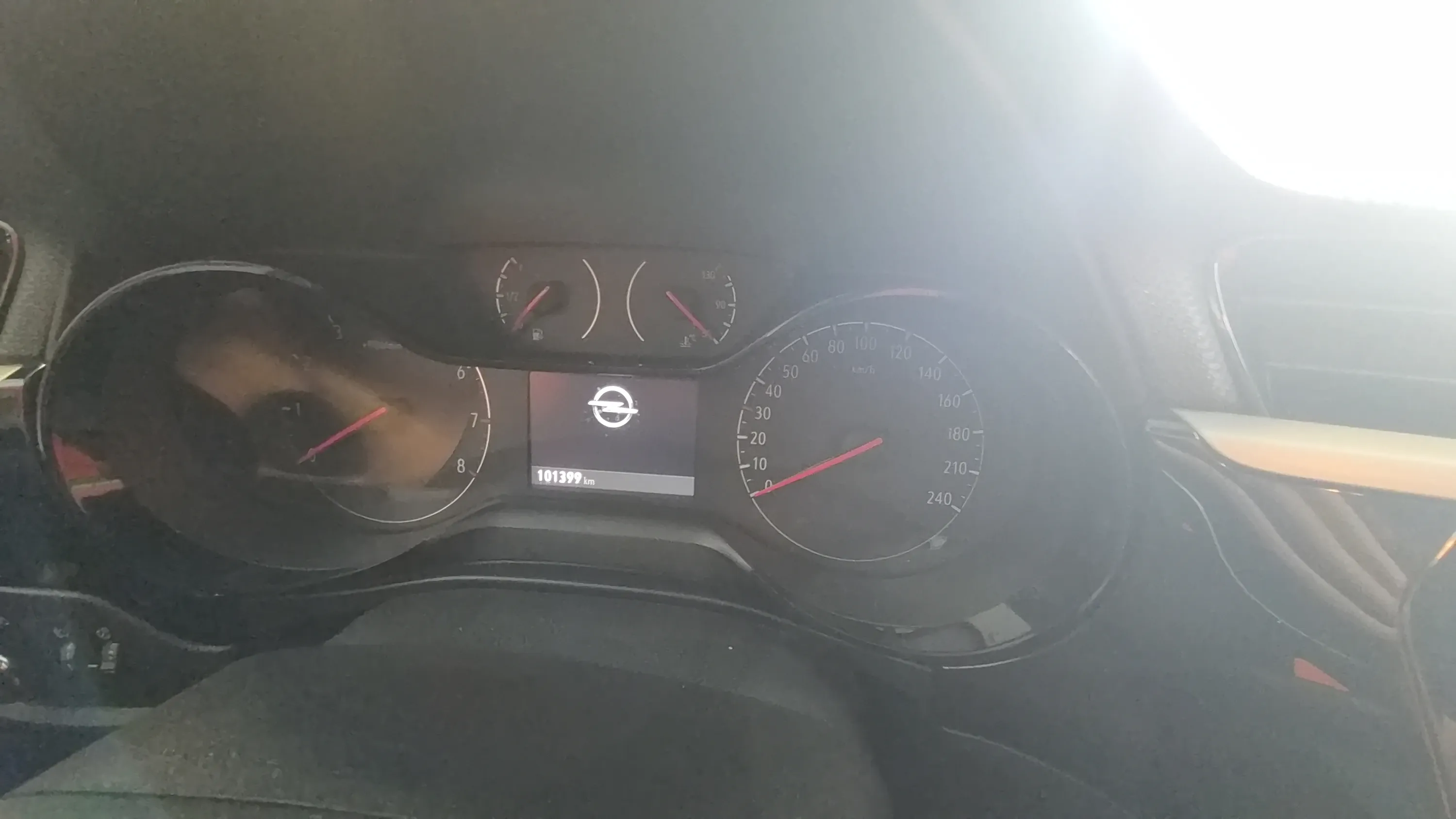 Opel Corsa 1.2 XEL Edition - foto 9