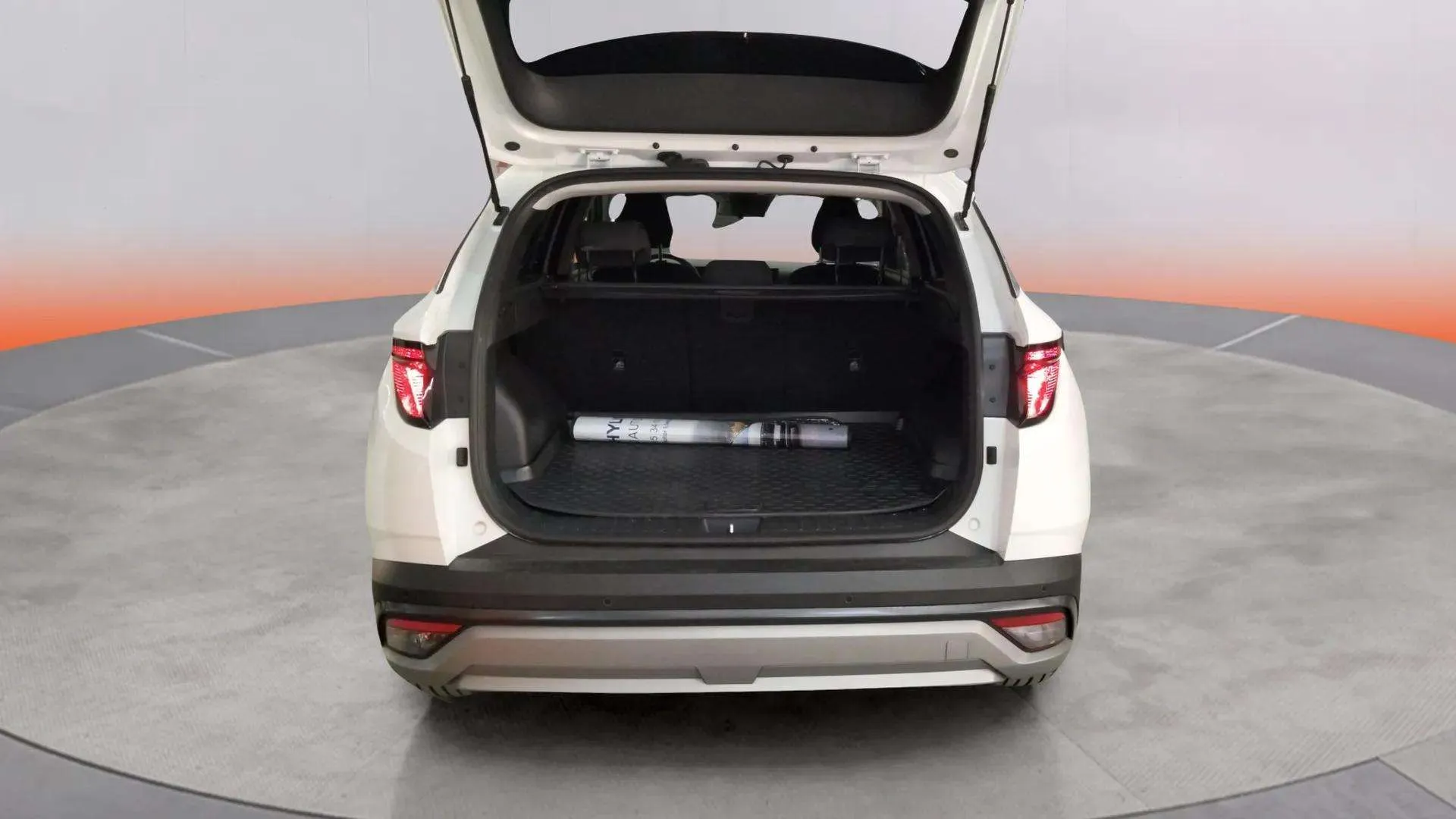 Hyundai Tucson 1.6T PHEV 4x4 Tecno Sky - foto 6