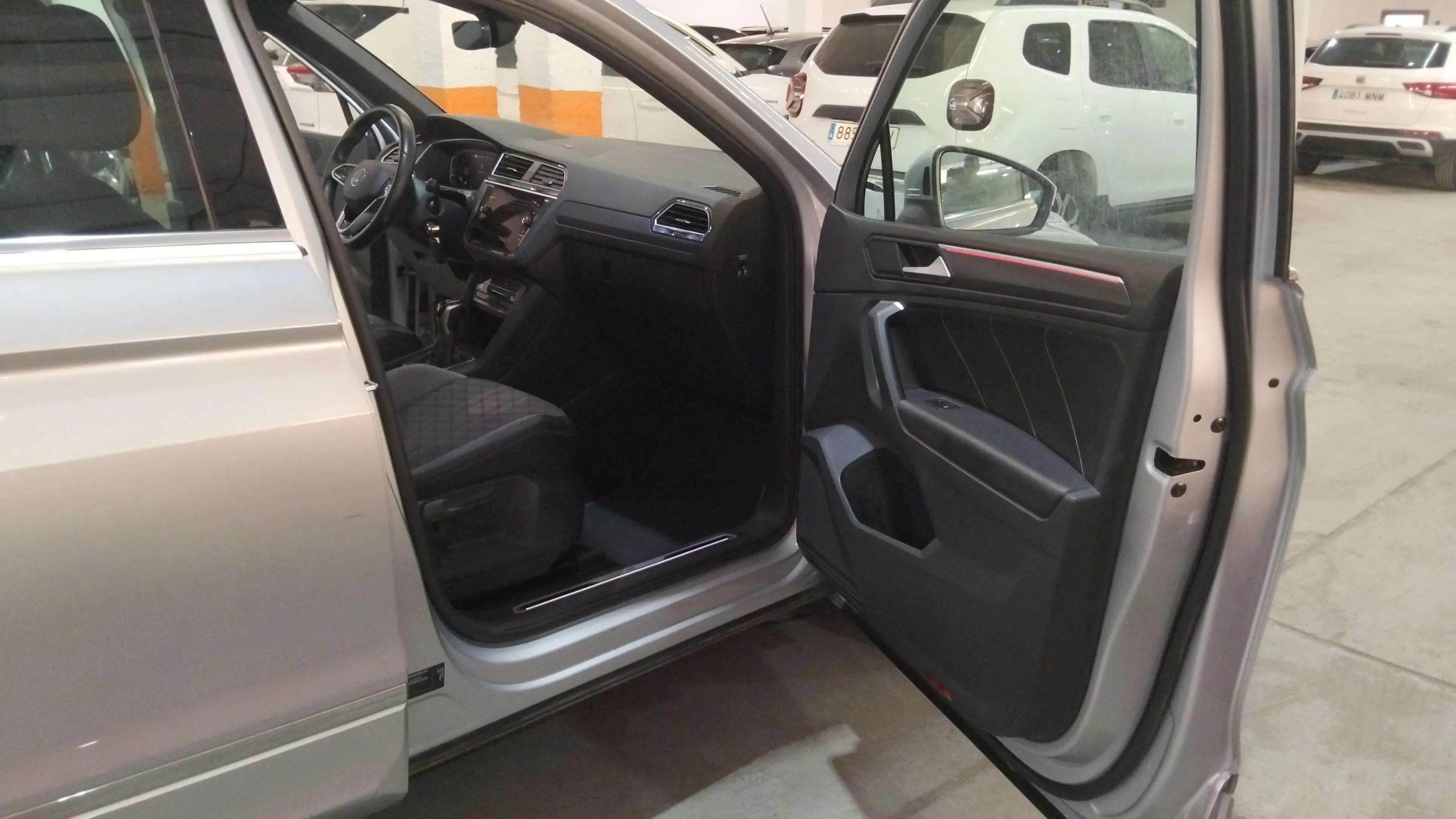 Volkswagen Tiguan R-Line 1.4 TSI eHybrid DSG - foto 10