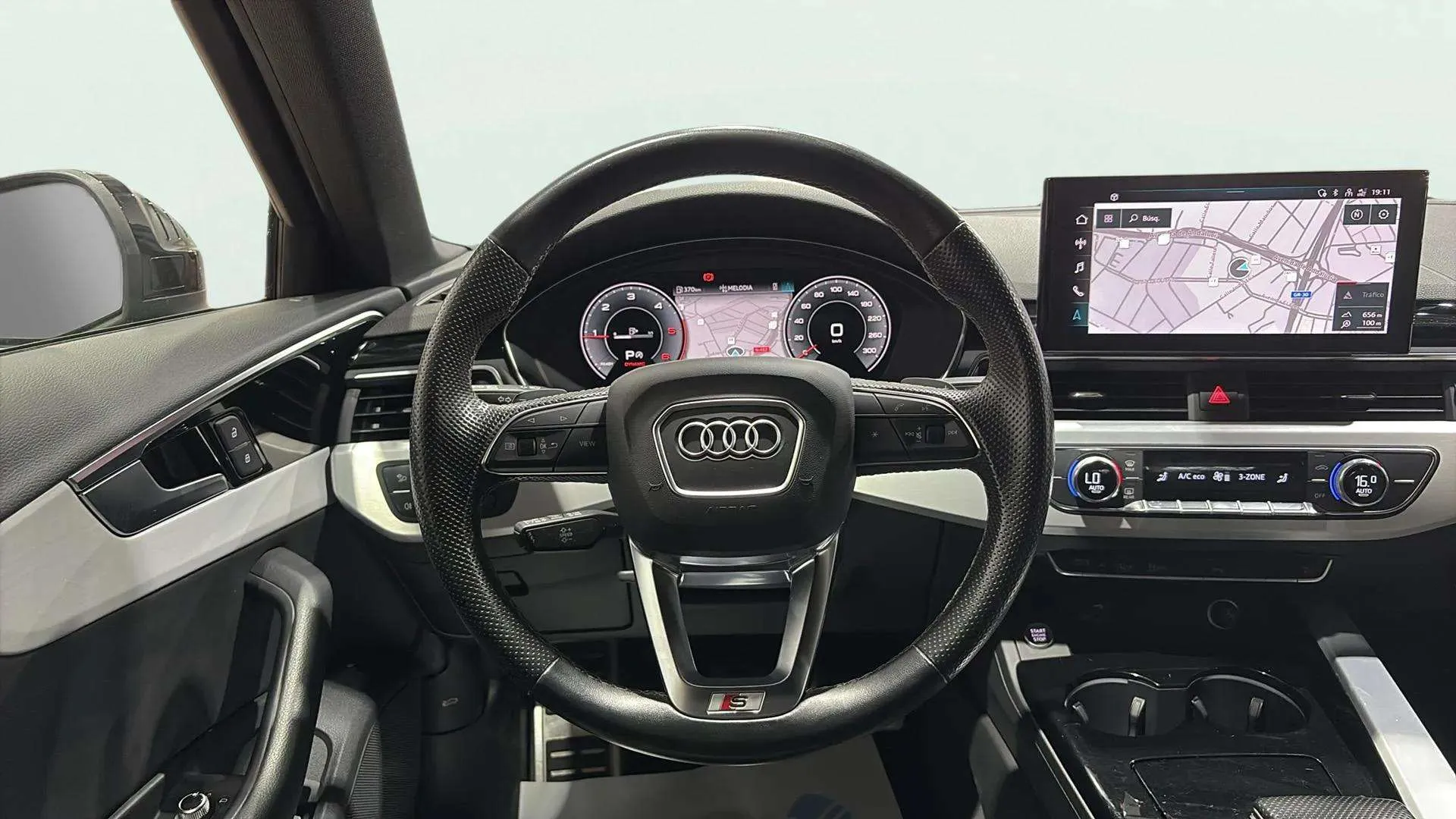 Audi A4 Black line 35 TDI S tronic - foto 9
