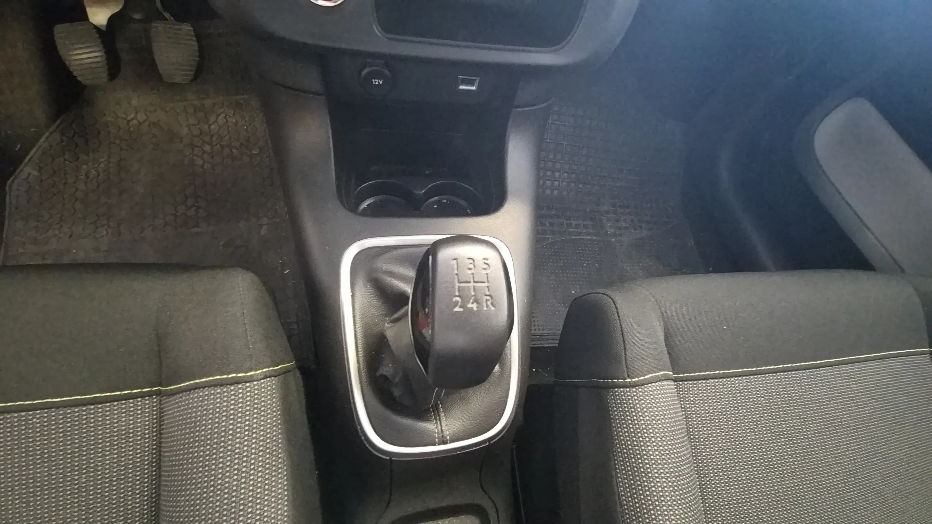 Citroën C3 PureTech Shine - foto 15