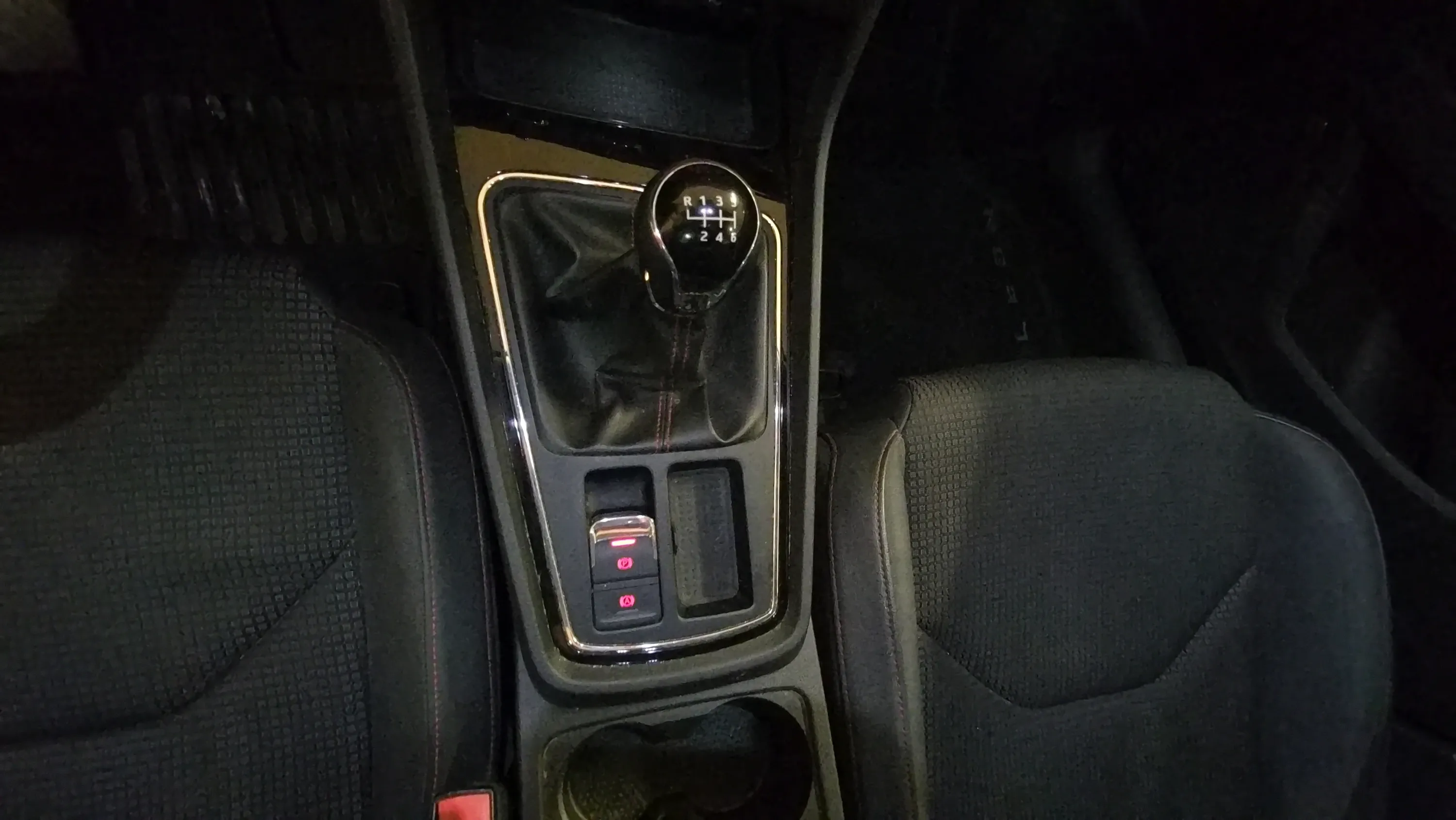 SEAT León ST 1.5 Ecotsi FR - foto 9