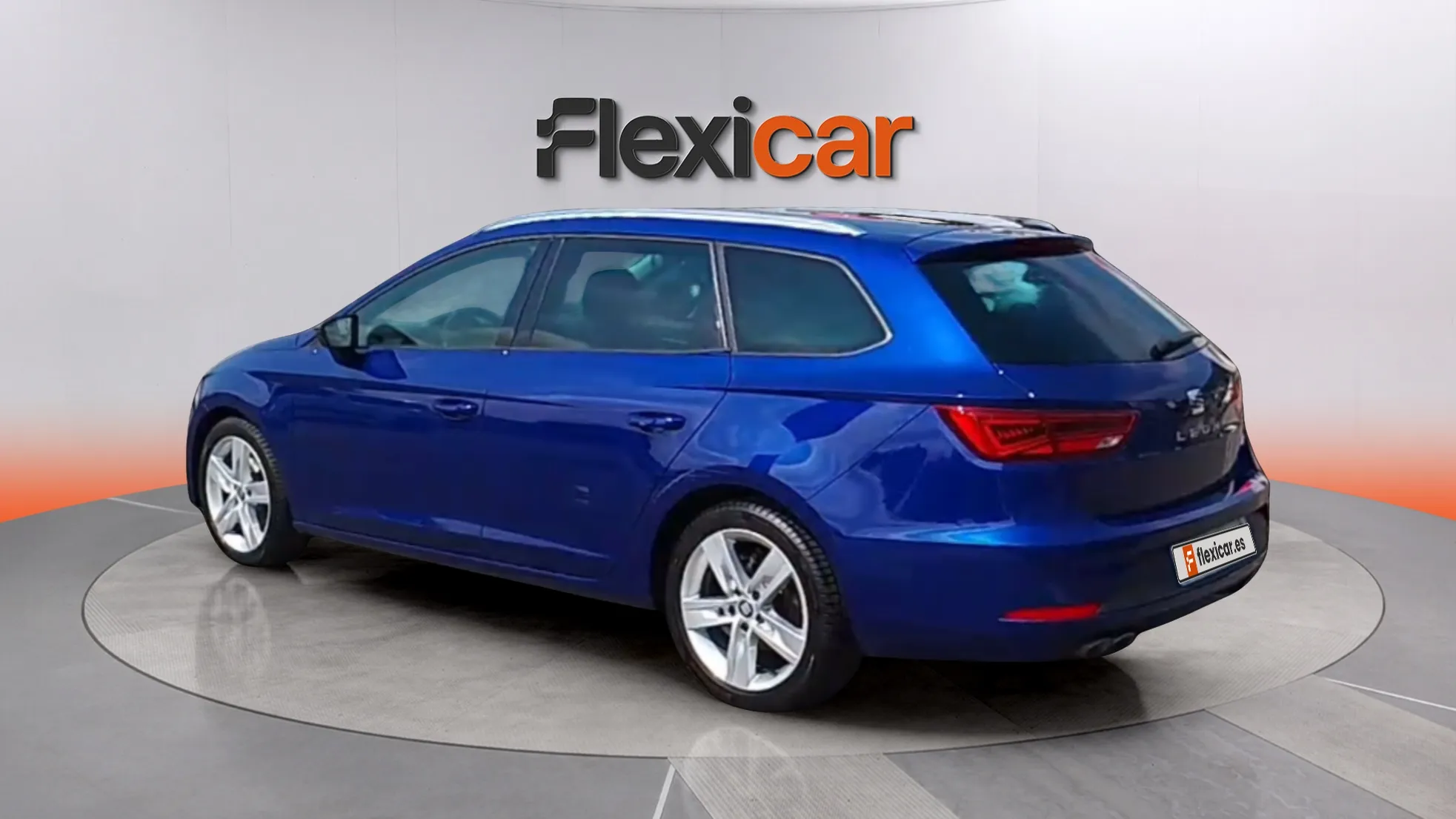 SEAT León ST 2.0 TDI DSG-6 FR - foto 5