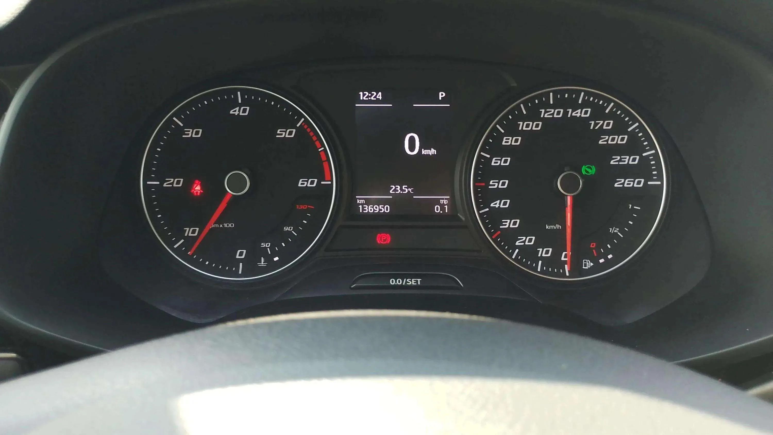SEAT León ST 2.0 TDI DSG-6 FR - foto 13