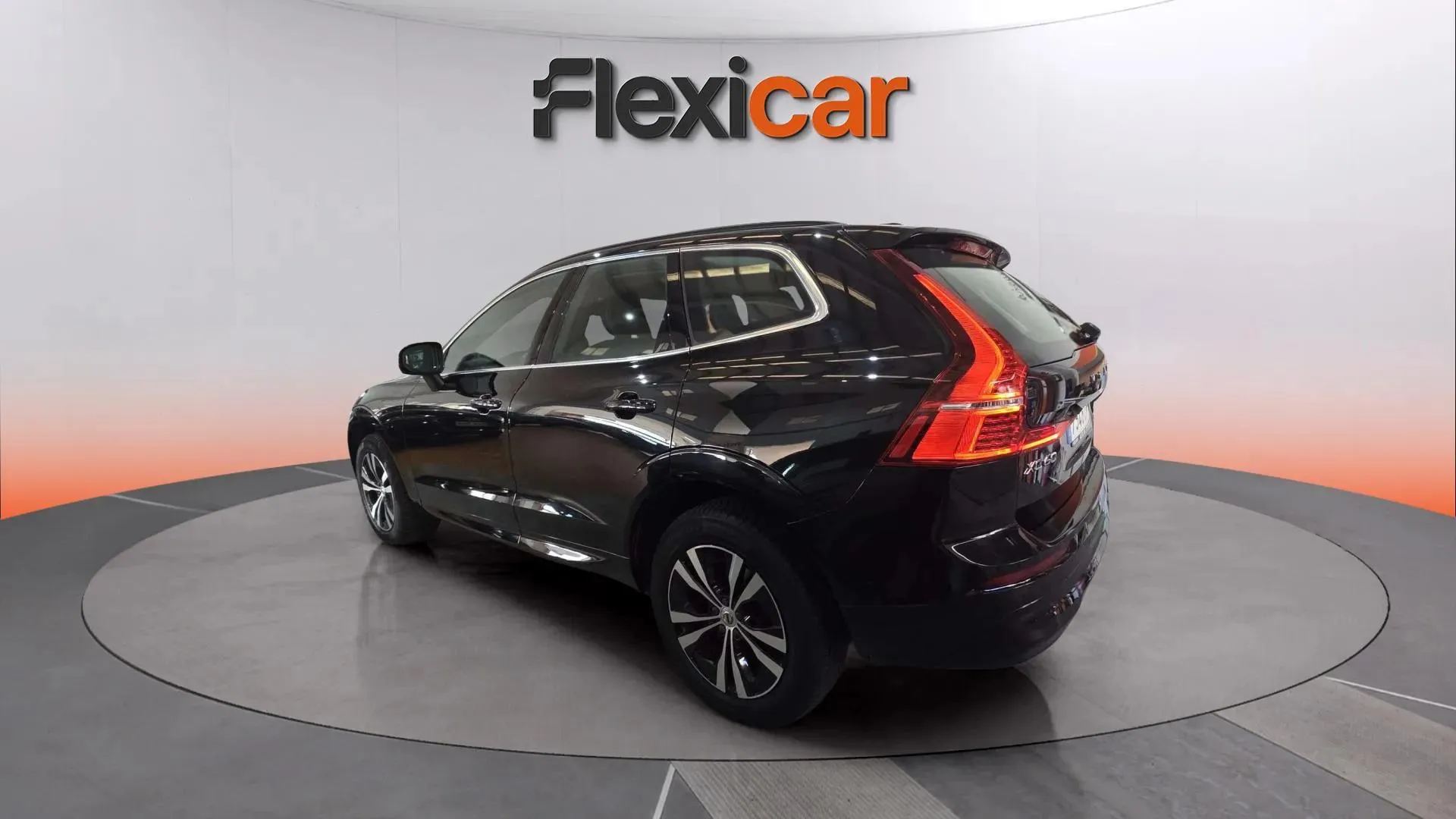 Volvo XC60 2.0 B4 D AWD Momentum - foto 6