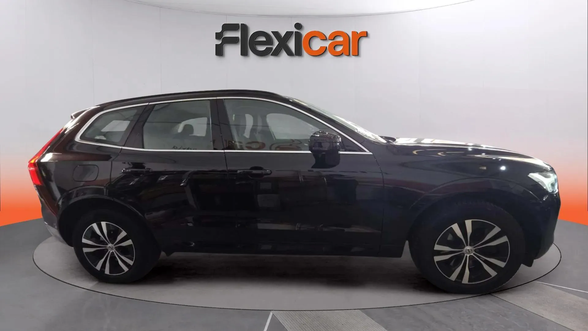 Volvo XC60 2.0 B4 D AWD Momentum - foto 2