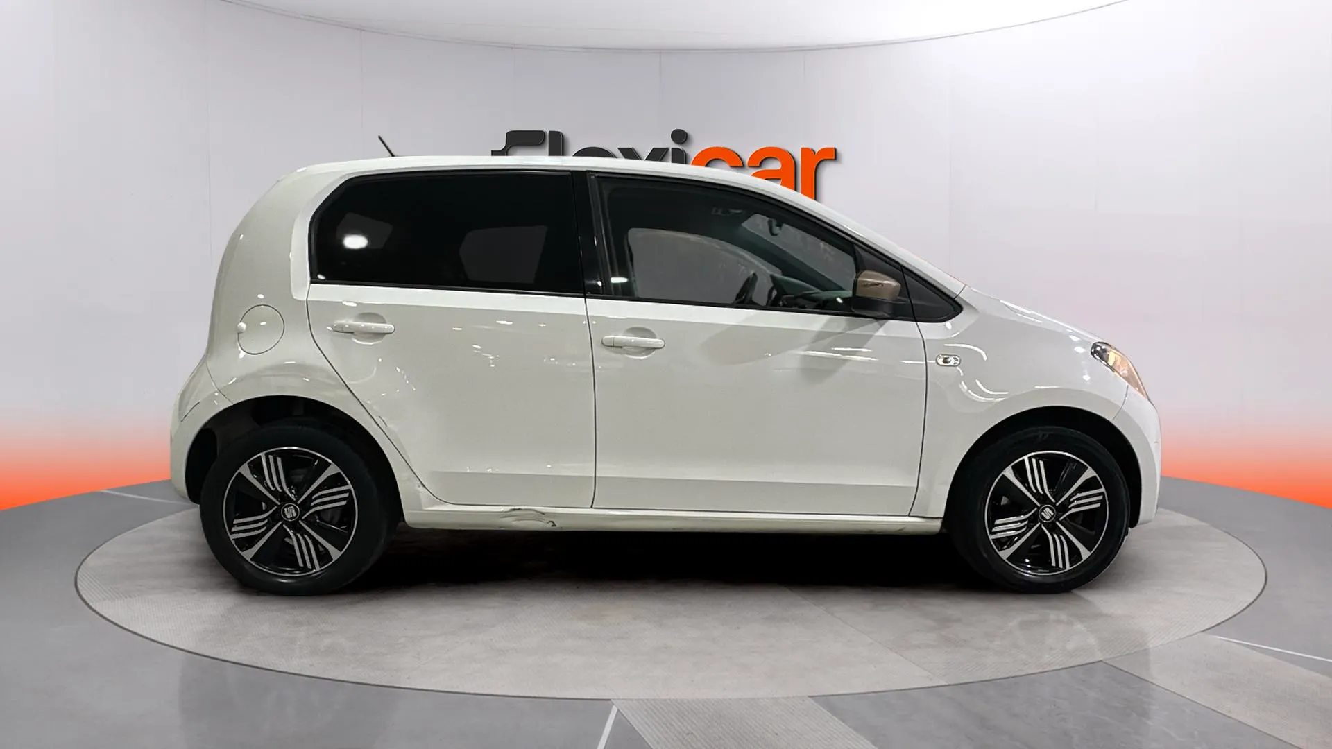 SEAT Mii 1.0 Cosmopolitan Top - foto 8