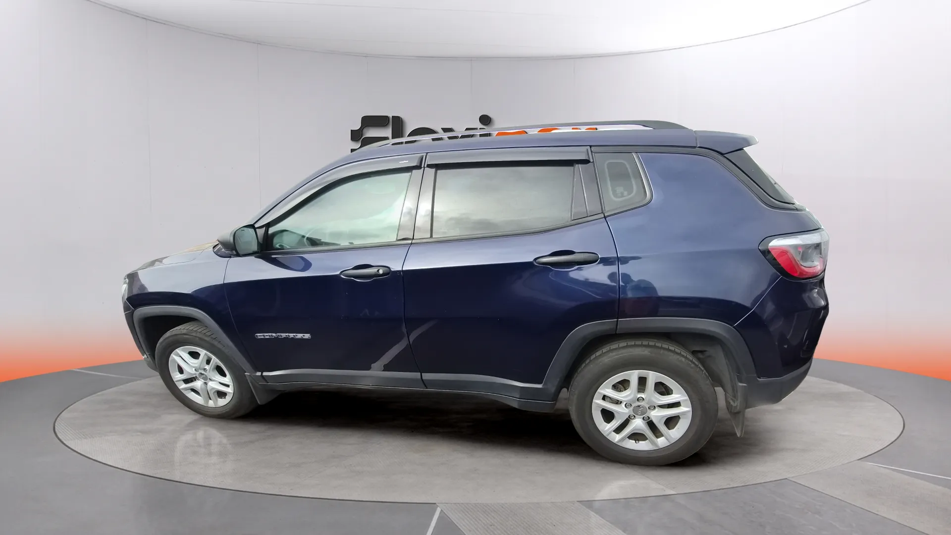 Jeep Compass 1.6 Mjet Night Eagle 4x2 - foto 5