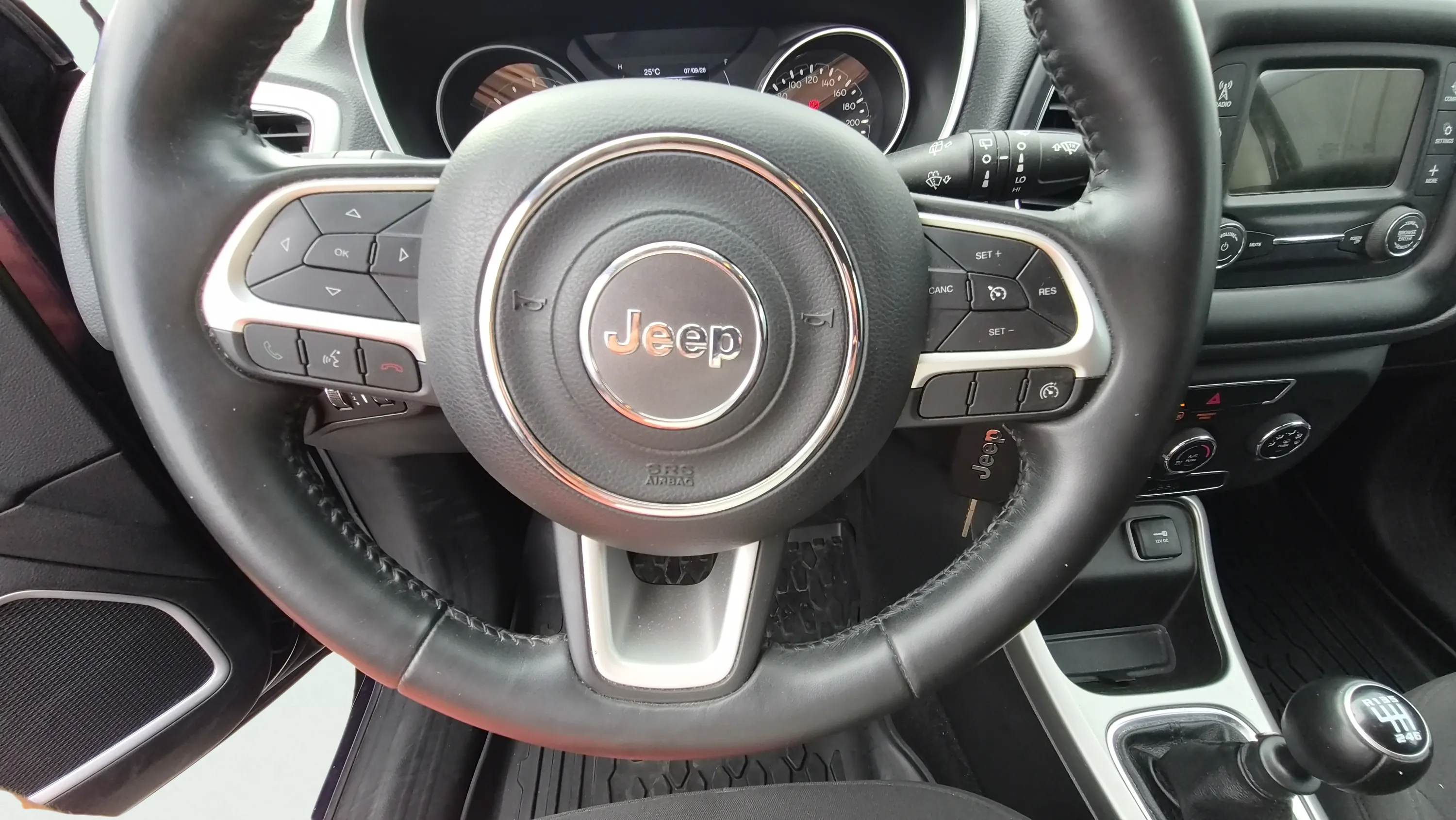 Jeep Compass 1.6 Mjet Night Eagle 4x2 - foto 15