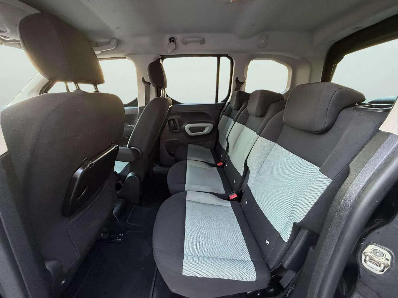 Citroën Berlingo Talla M BlueHDi 100 Feel Pack - foto 15