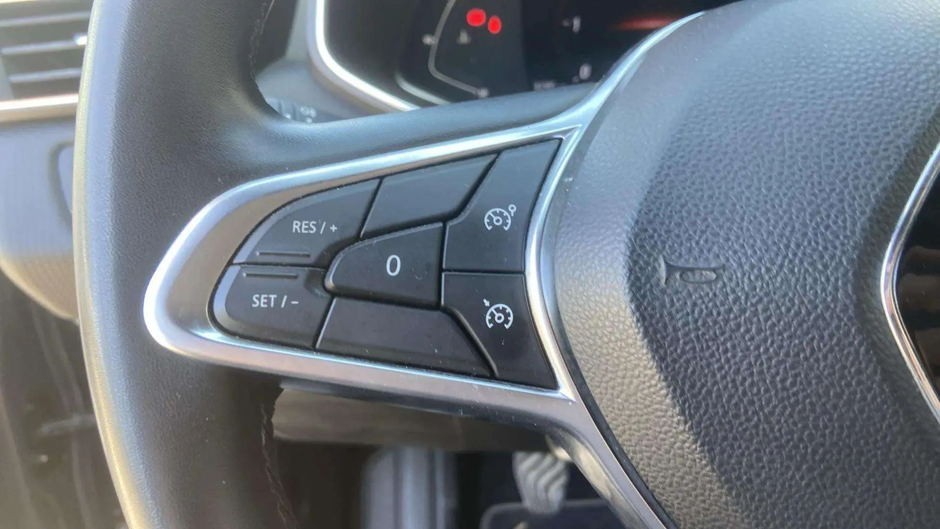 Renault Clio Zen Blue dCi - foto 13